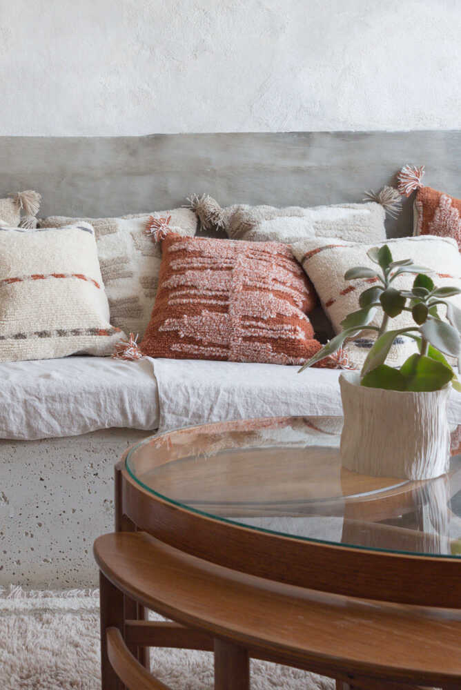 THROW PILLOW ZAGROS TERRACOTTA-MIX、mySite、gigharbornorthrealestate