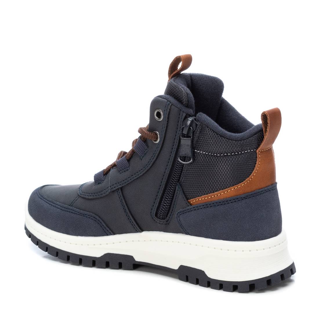 BOTÍN DE NIÑO XTI KID 15054104、mySite、gtrtttuynbv