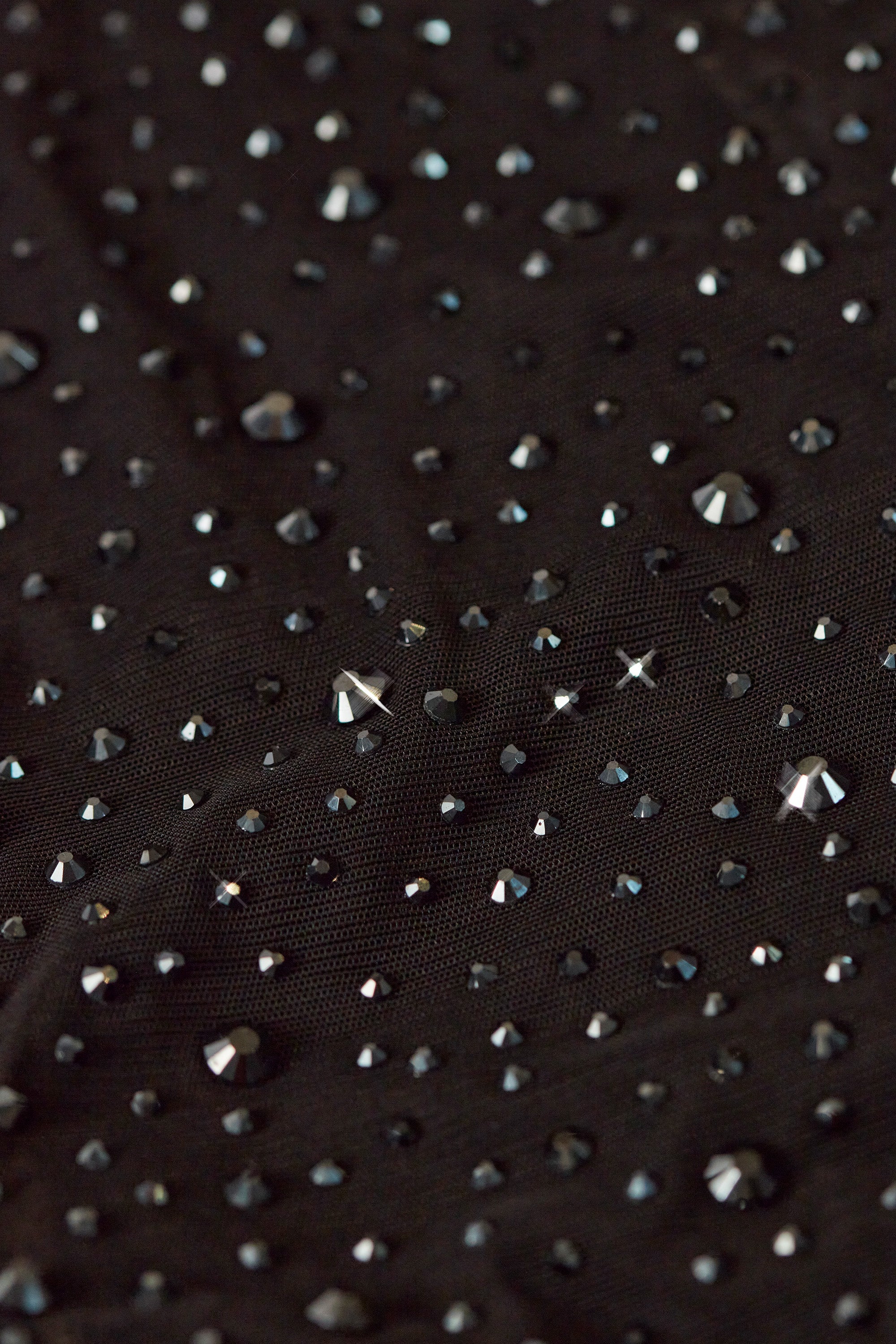 Embellished Cut-Out Mini Dress in Black、mySite、solidvoid