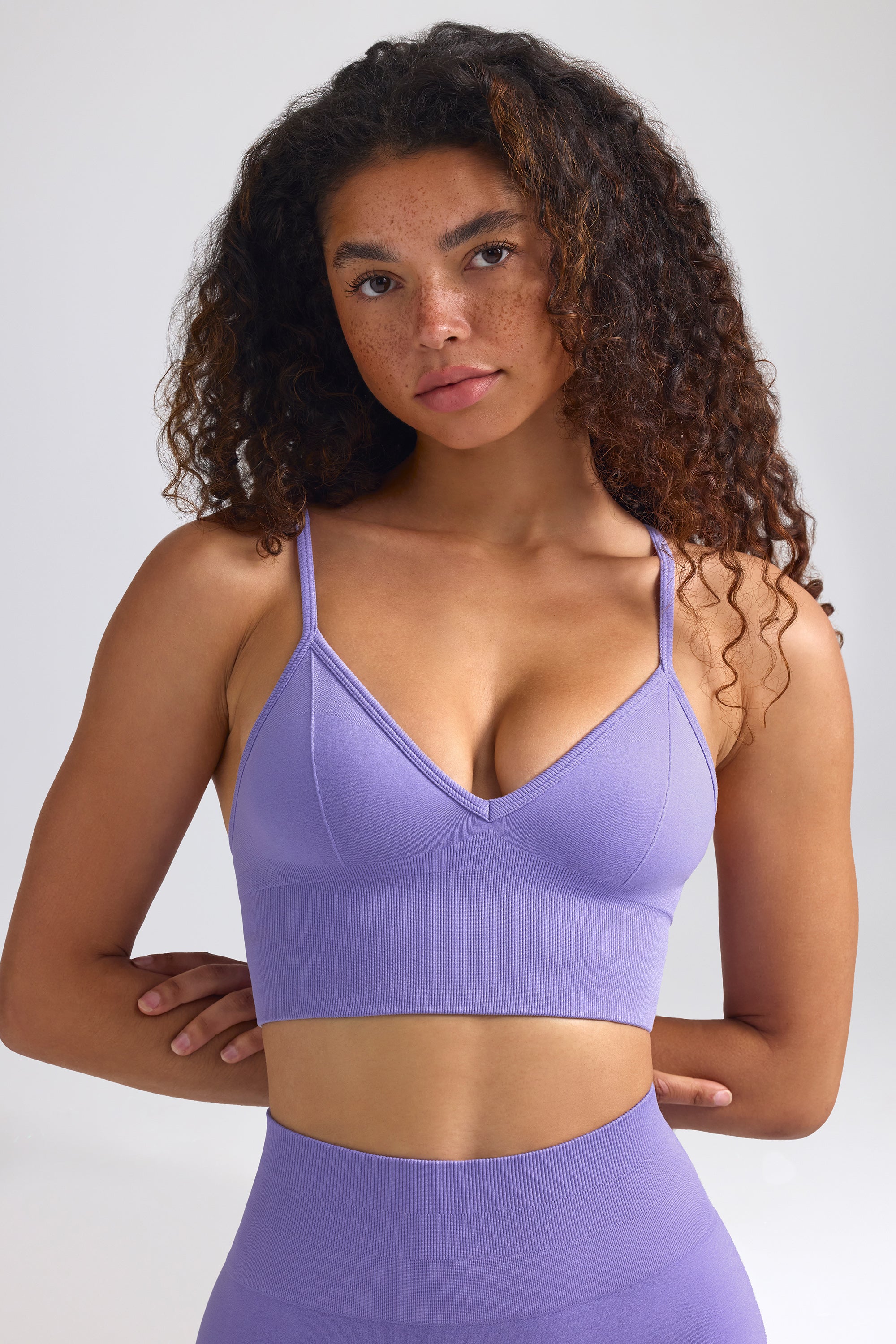Define Luxe V-Neck Sports Bra in Purple、mySite、solidvoid