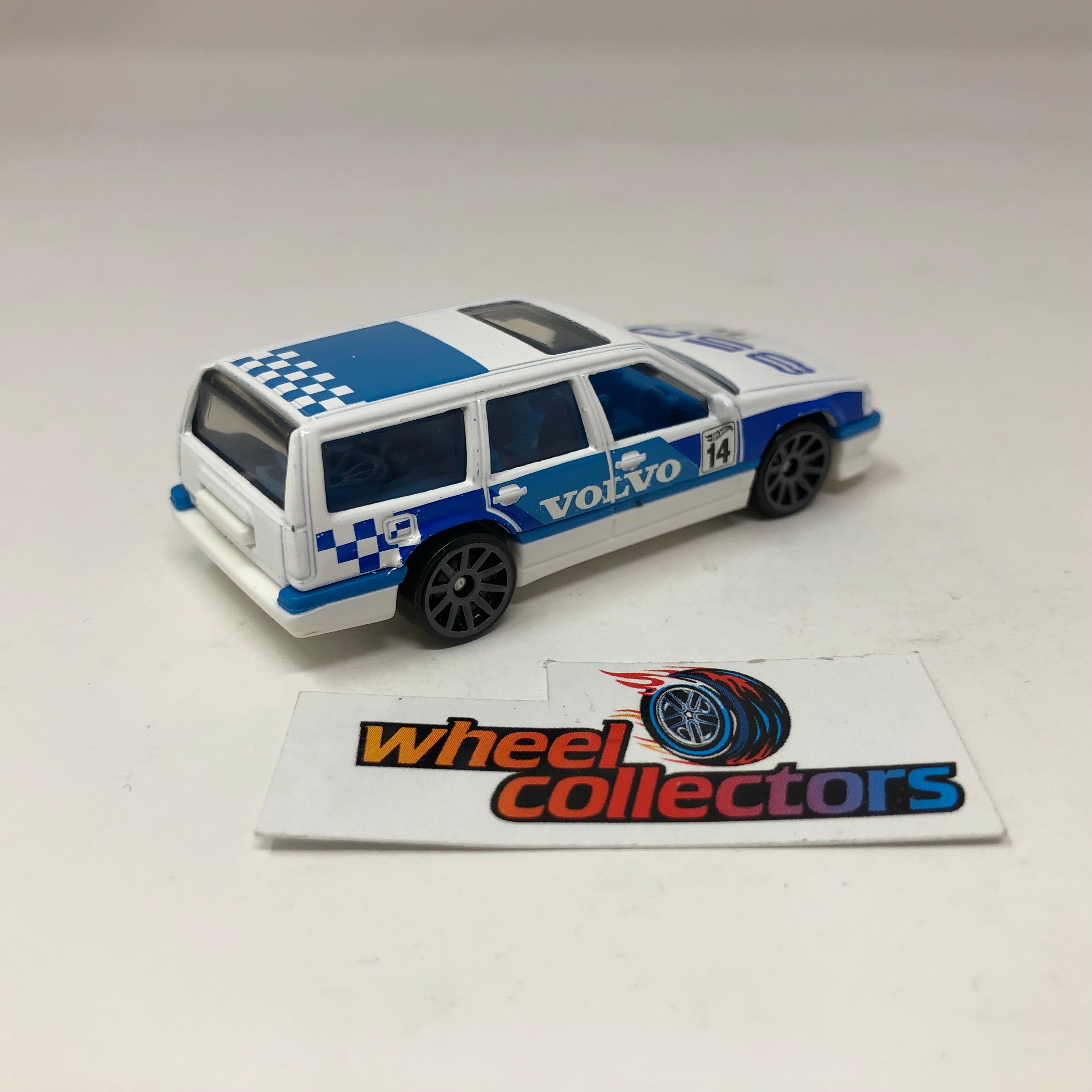 Volvo 850 Estate * White * Hot Wheels Loose 1:64 Scale、mySite、hgirdovlk