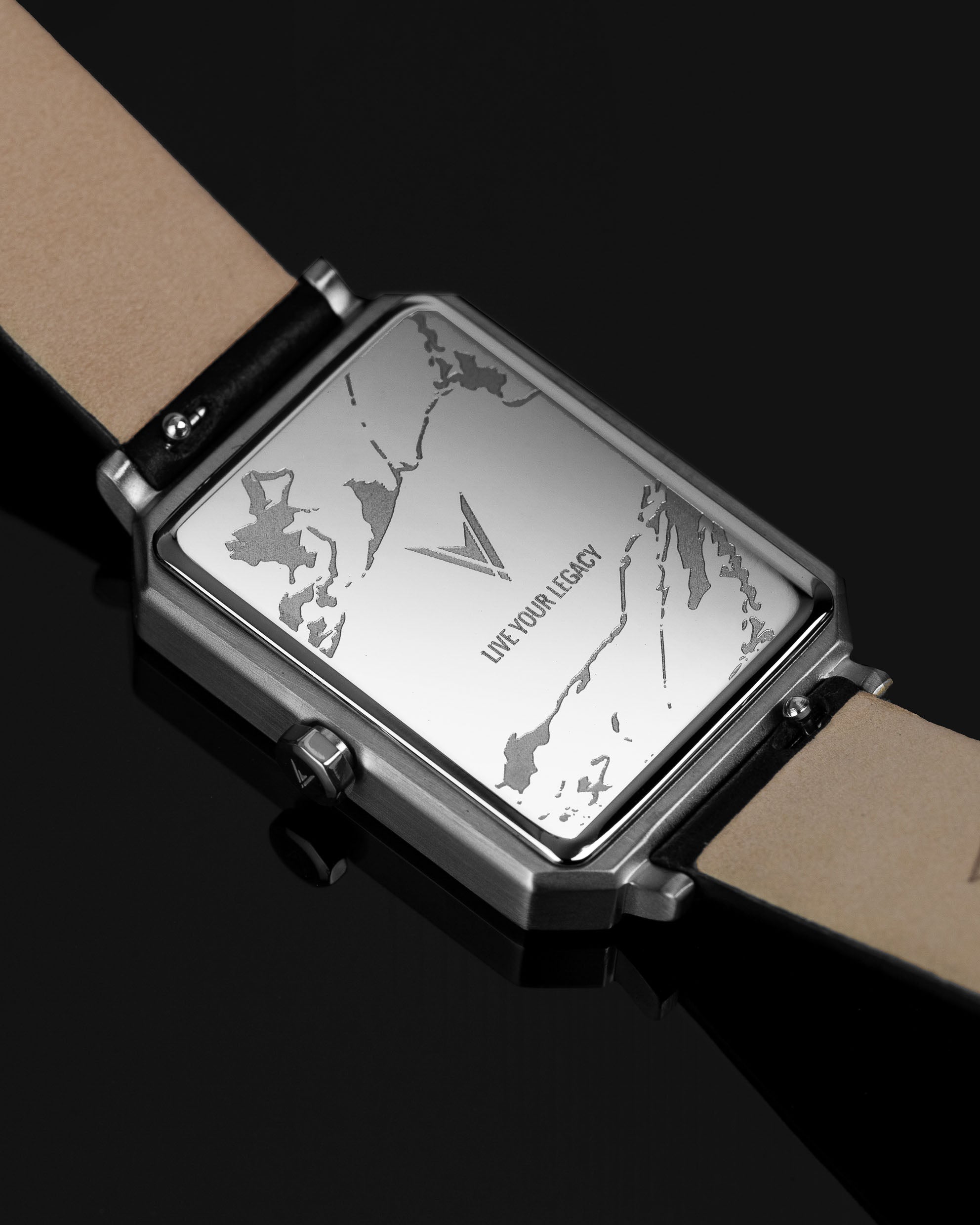 Ava - Brushed Silver、mySite、botmansion