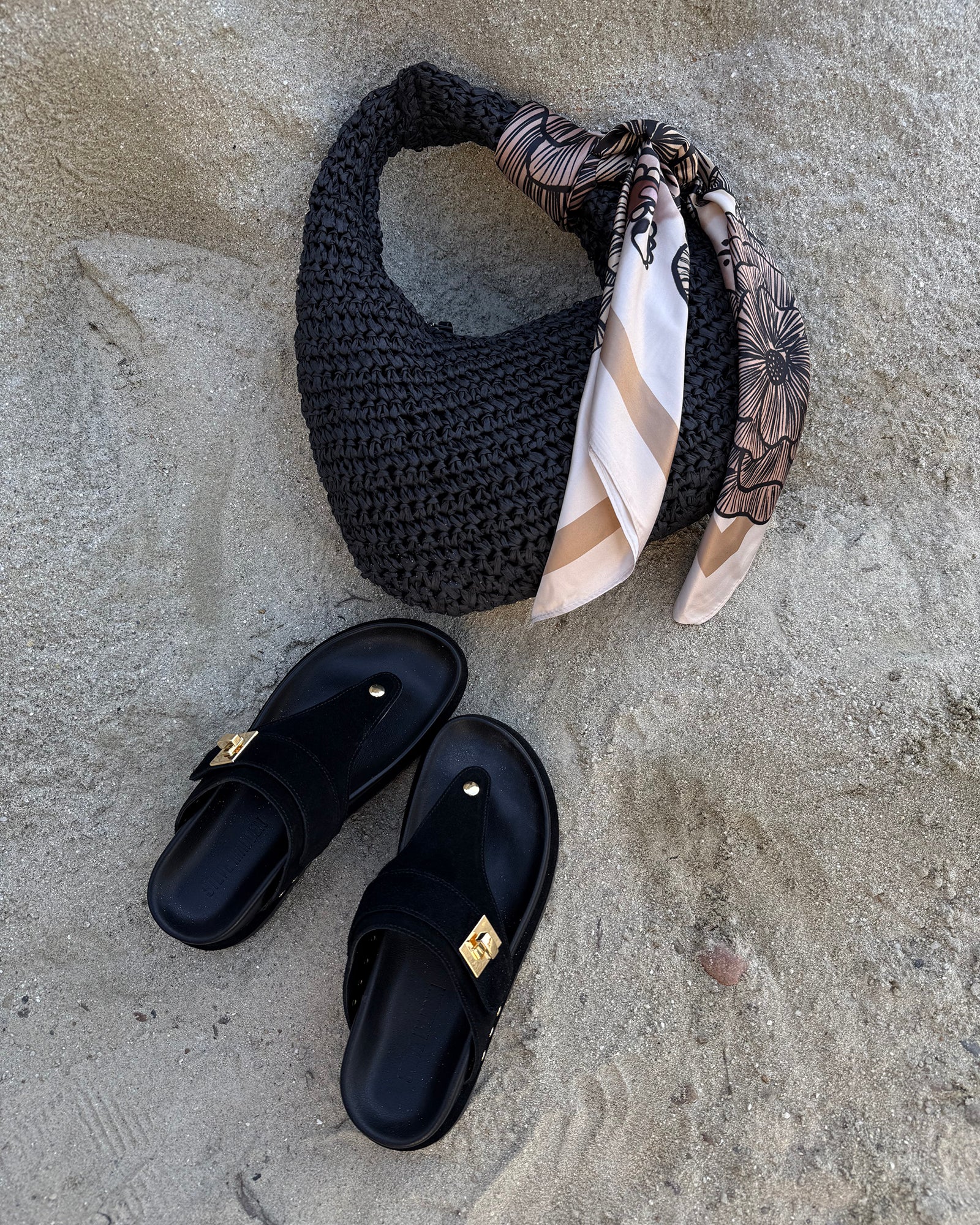 THONA SANDAL AND DAENRYS BAG BLACK BUNDLE、mySite、gtrtttuynbv