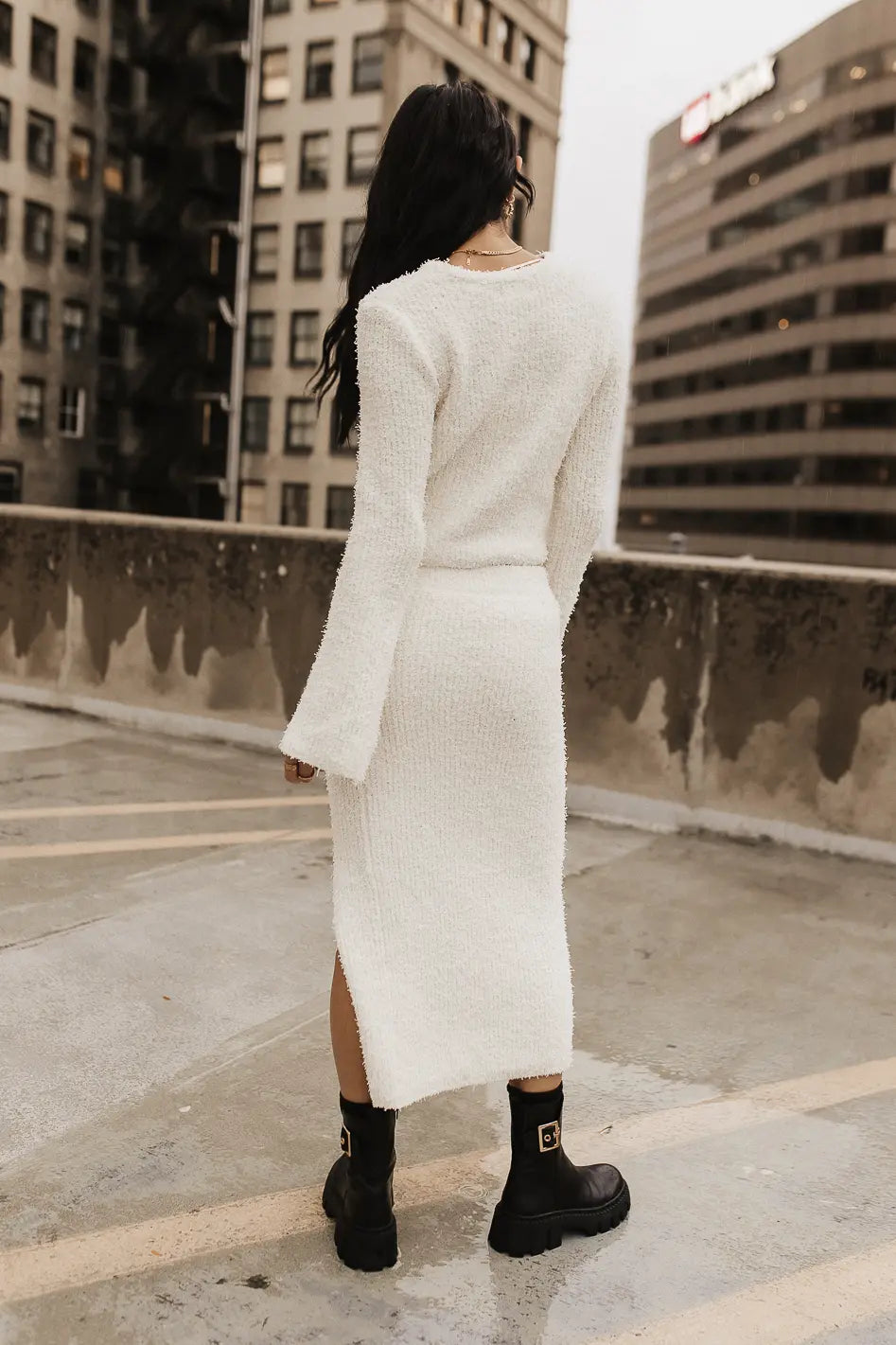 {product_title} - {shop_name}