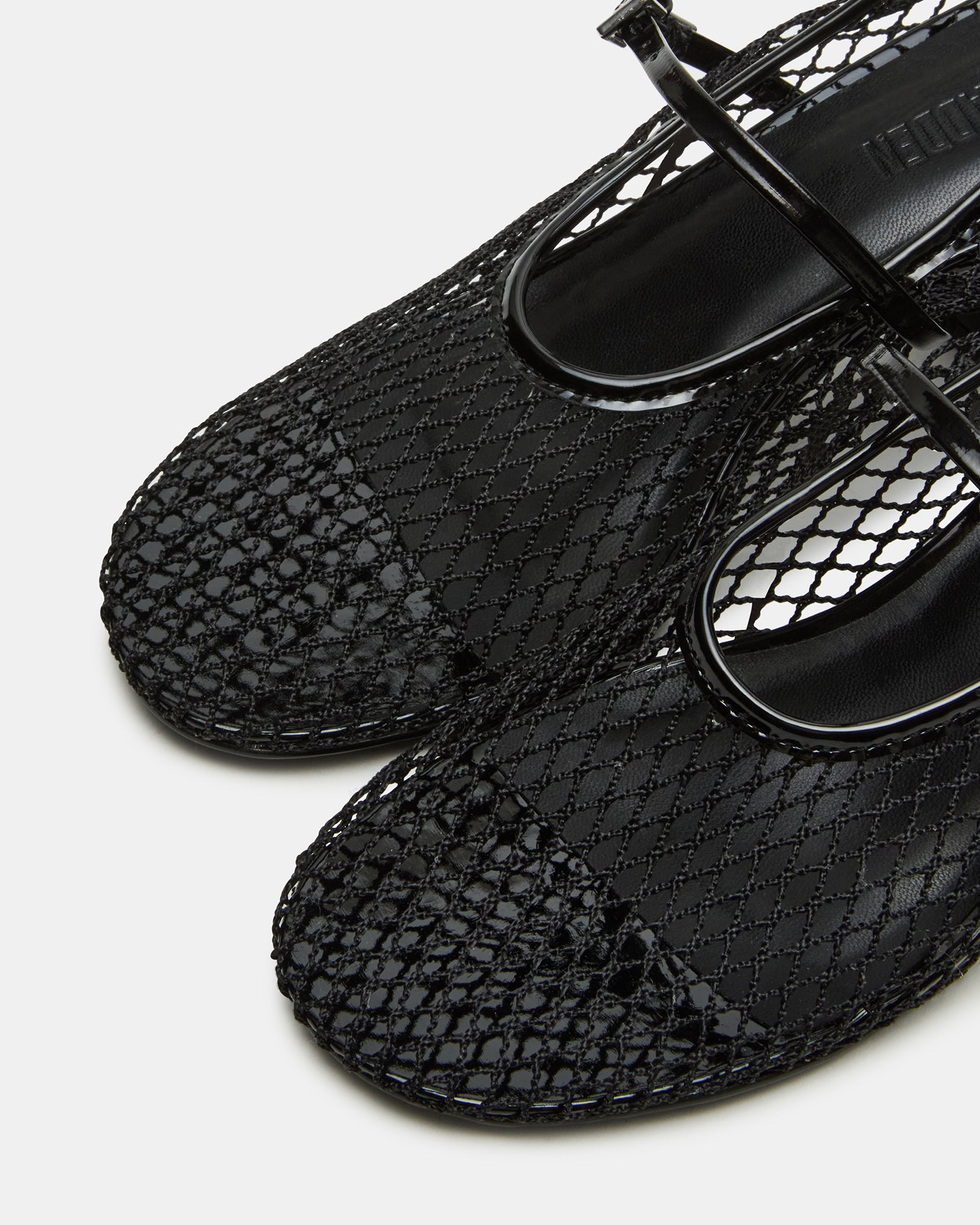 RAYNOR BLACK、mySite、gtrtttuynbv