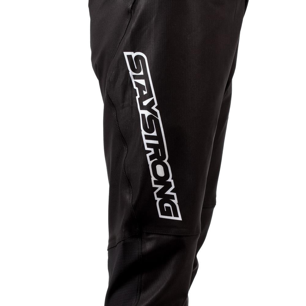  Stay Strong V3 Race Pants - Black/White、mySite、merchandisen