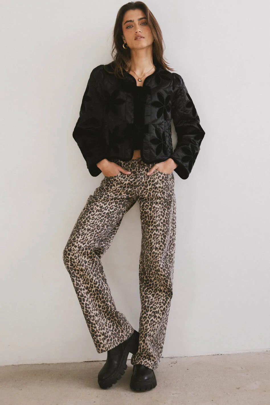 {product_title} - {shop_name}