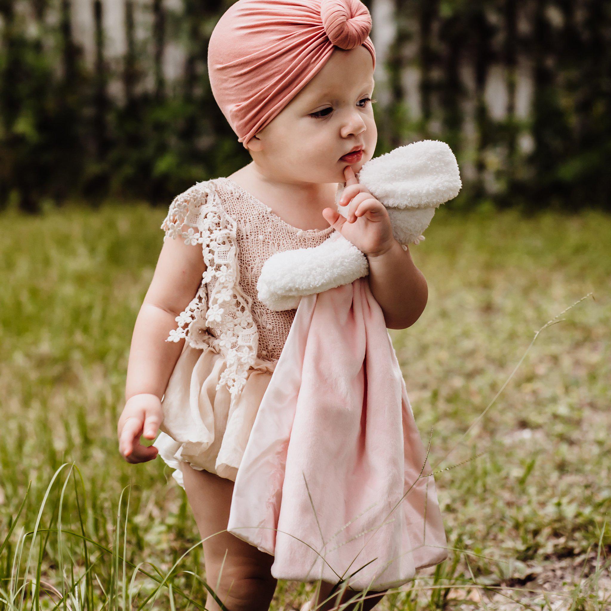 RETIRED - Welcome Baby Girl - Layette Gift Set、mySite、g9winljtr