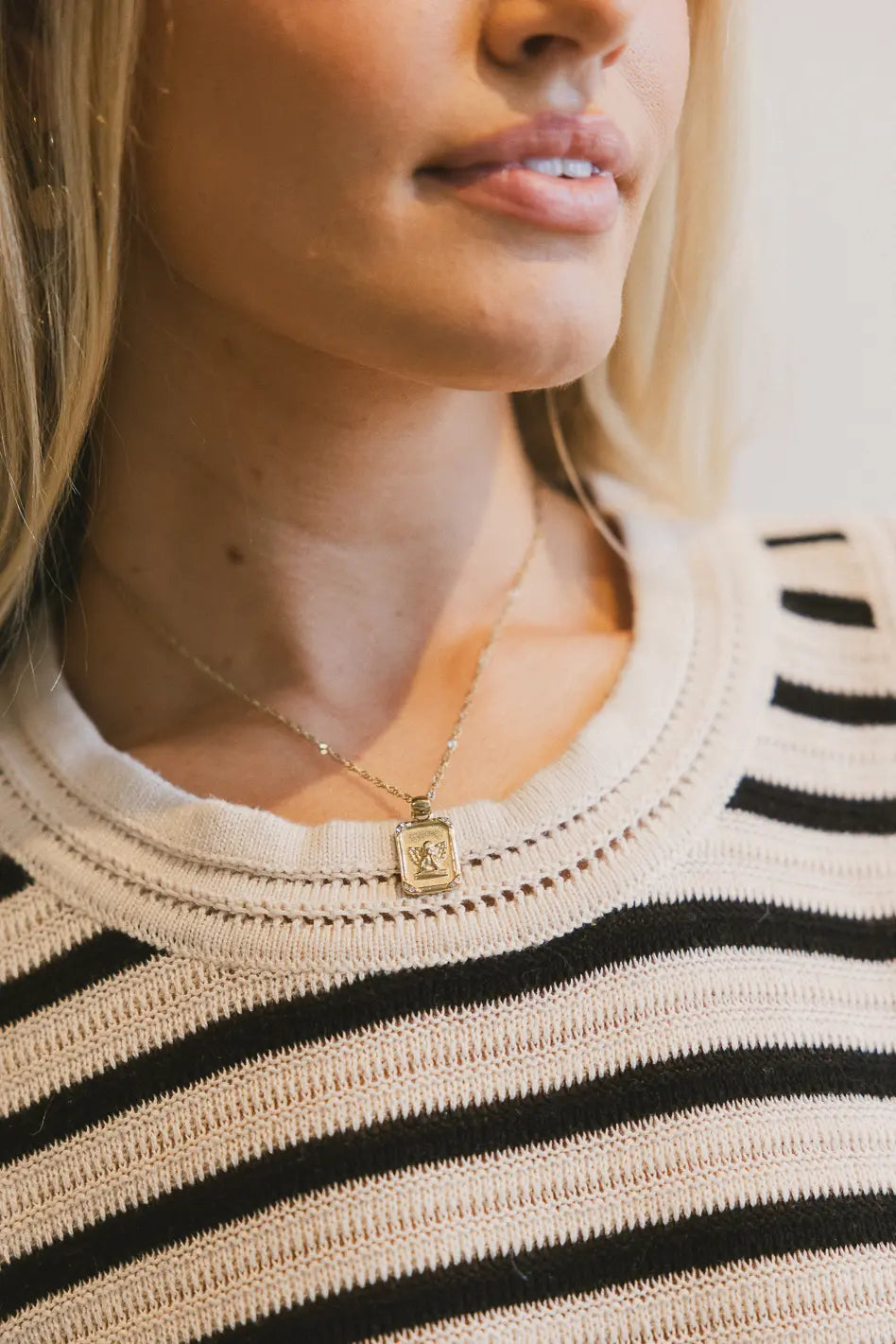 {product_title} - {shop_name}