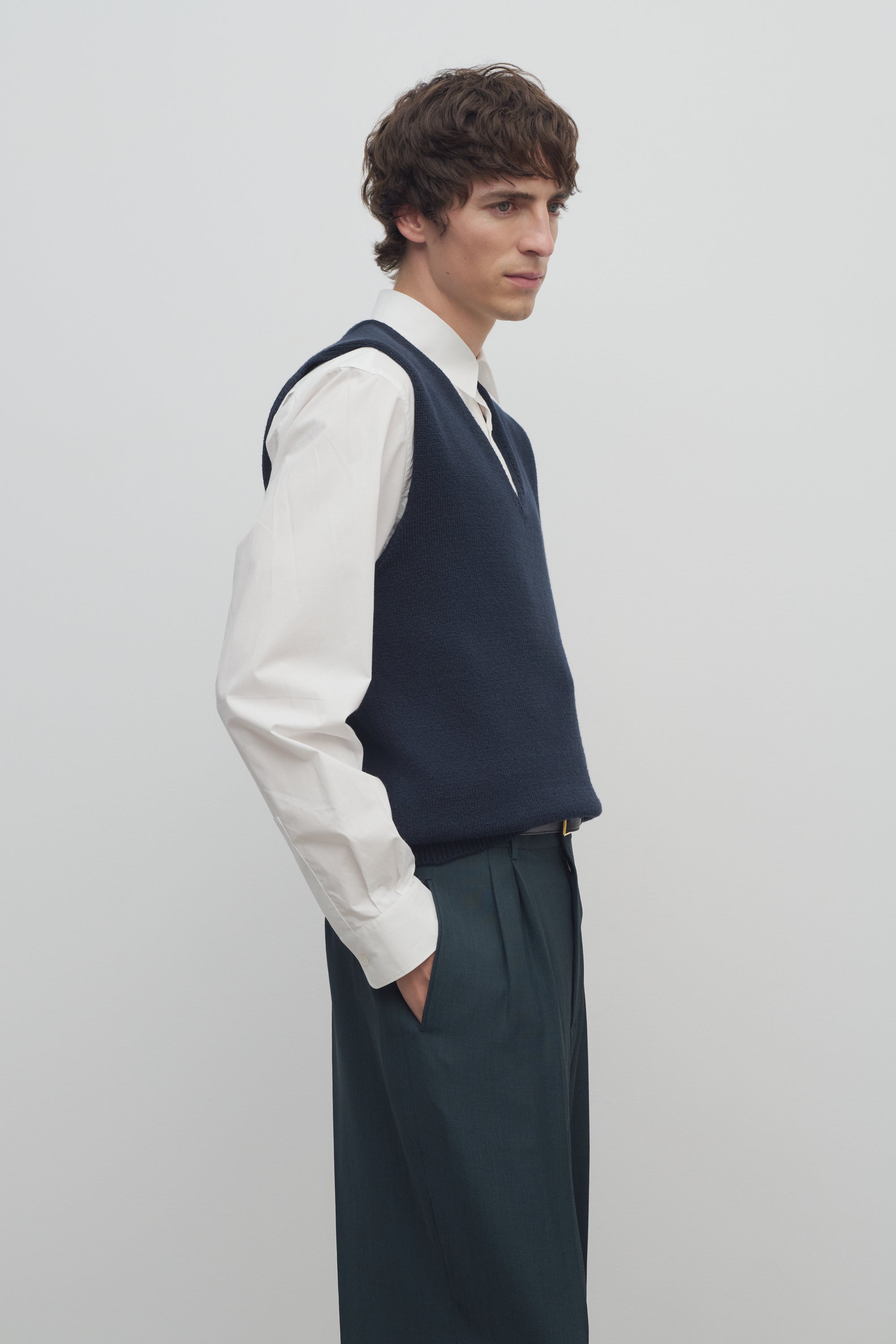 Cowen Vest in Virgin Wool and Cotton、mySite、aoinhome
