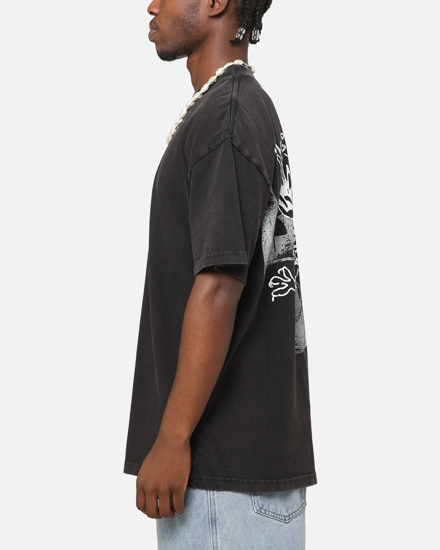 {product_title} - {shop_name}