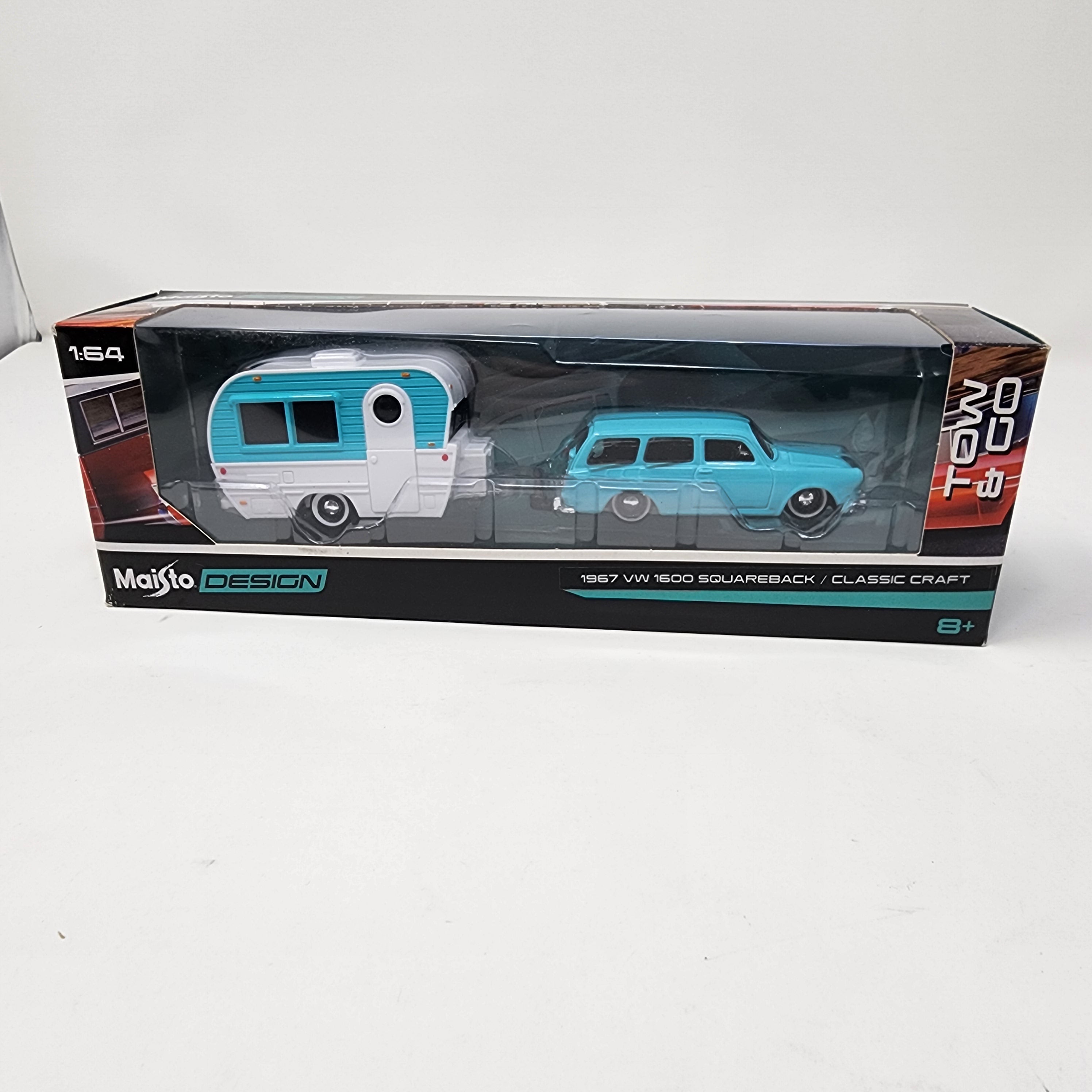 1967 VW 1600 Squareback / Classic Craft Camper * Maisto Design Tow & Go、mySite、hgirdovlk