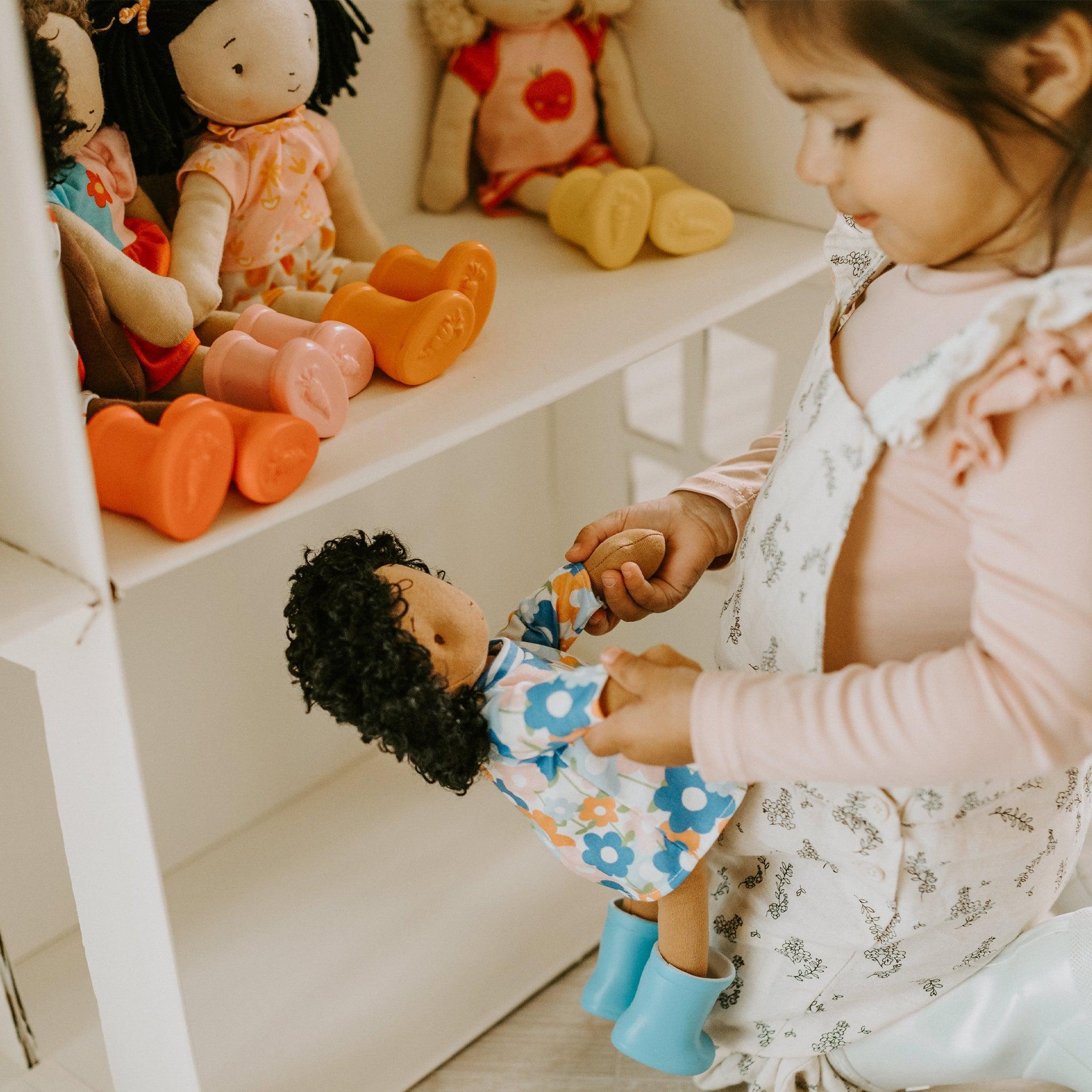 RETIRED - Daisy Global Sisters Doll、mySite、g9winljtr