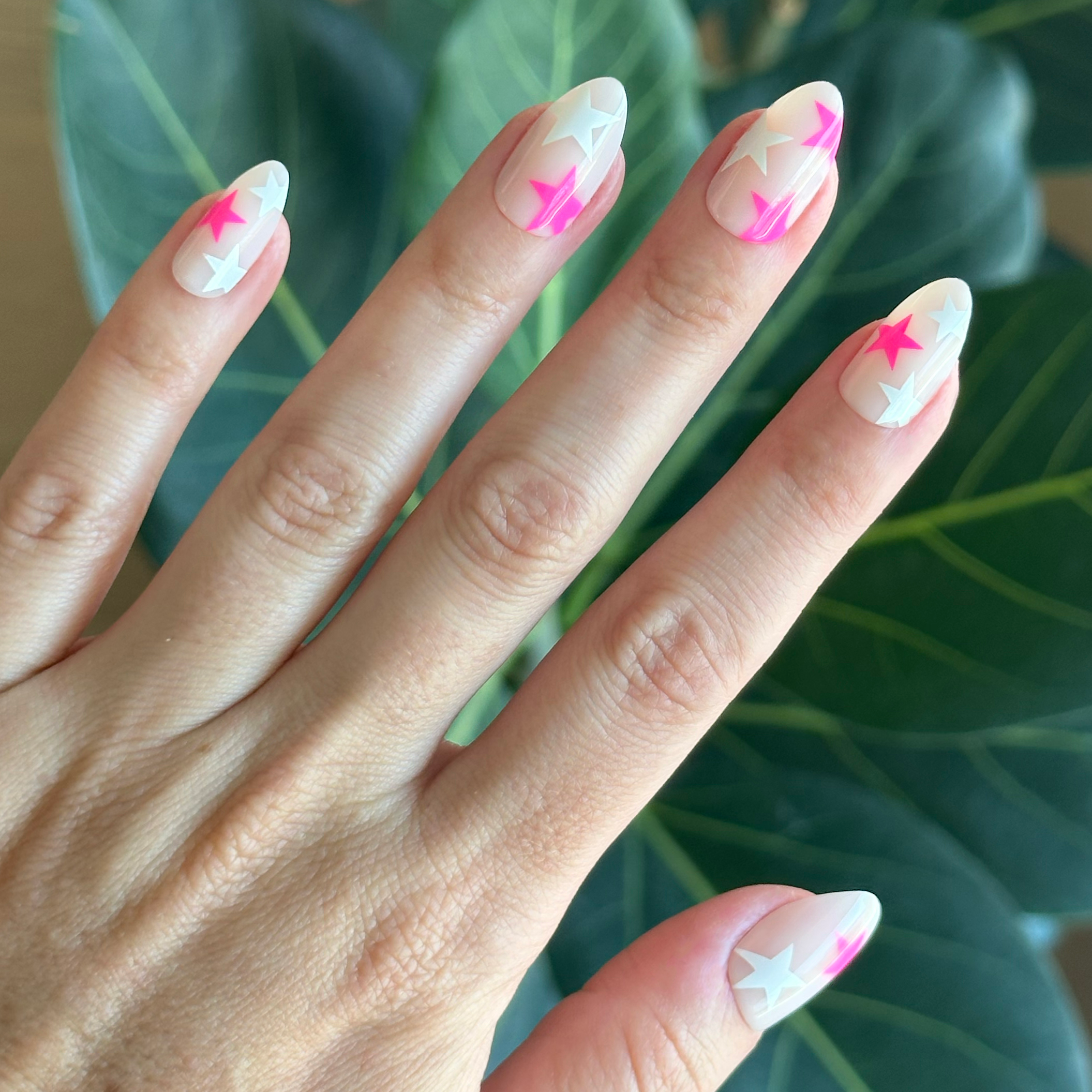 Neon Star Mixed Pack - Press-On | Medium | Almond、mySite、solidvoid