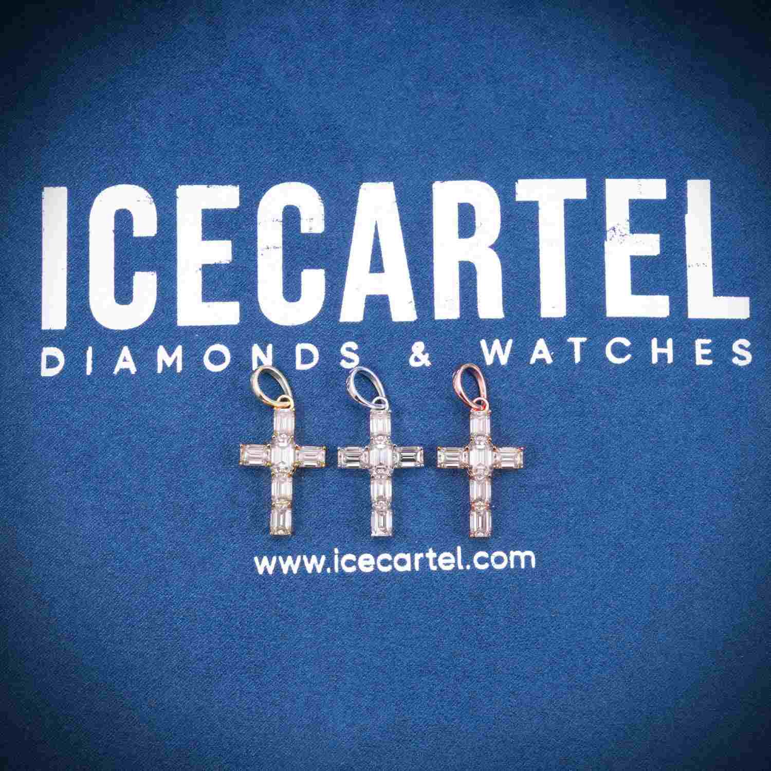 Moissanite Emerald Cut Mini Cross Pendant 14K Gold、mySite、hinf8tx79