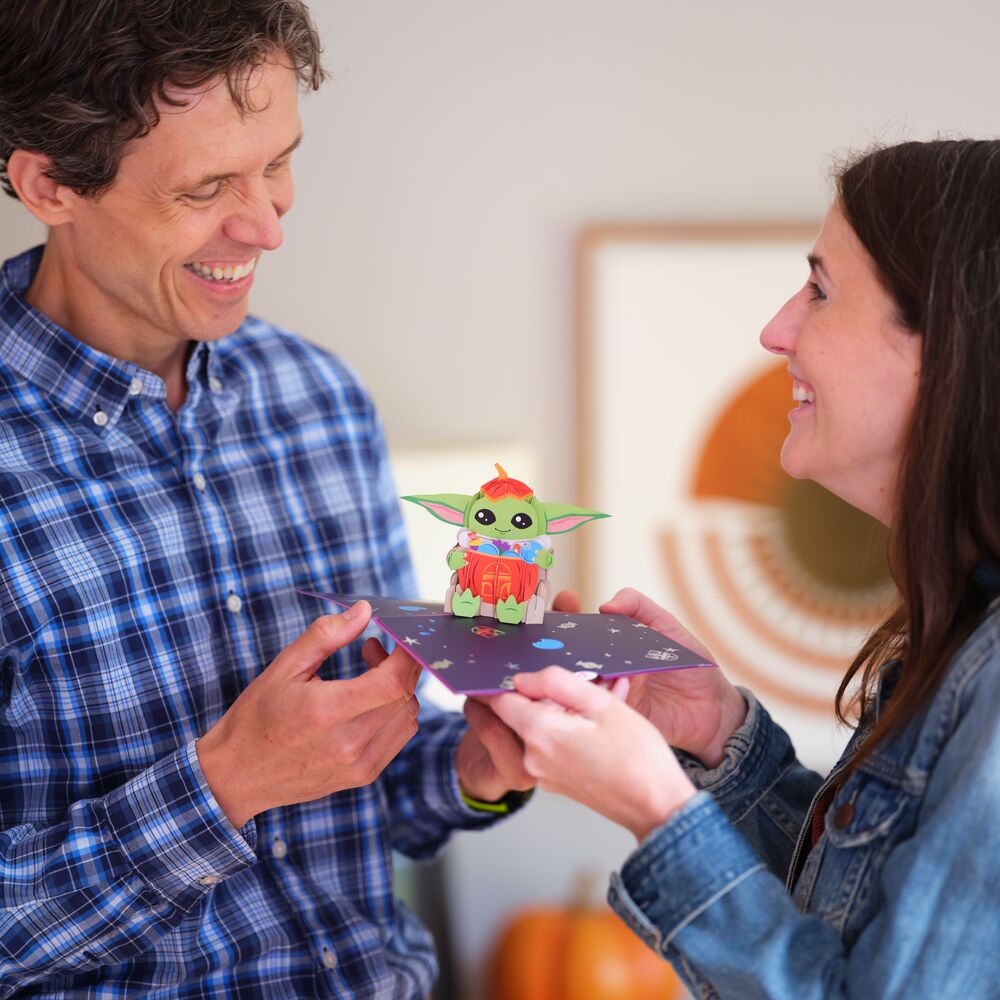 Star Wars™ The Mandalorian™ Grogu™ No Tricks All Treats Pop-Up Card、mySite、solidvoid