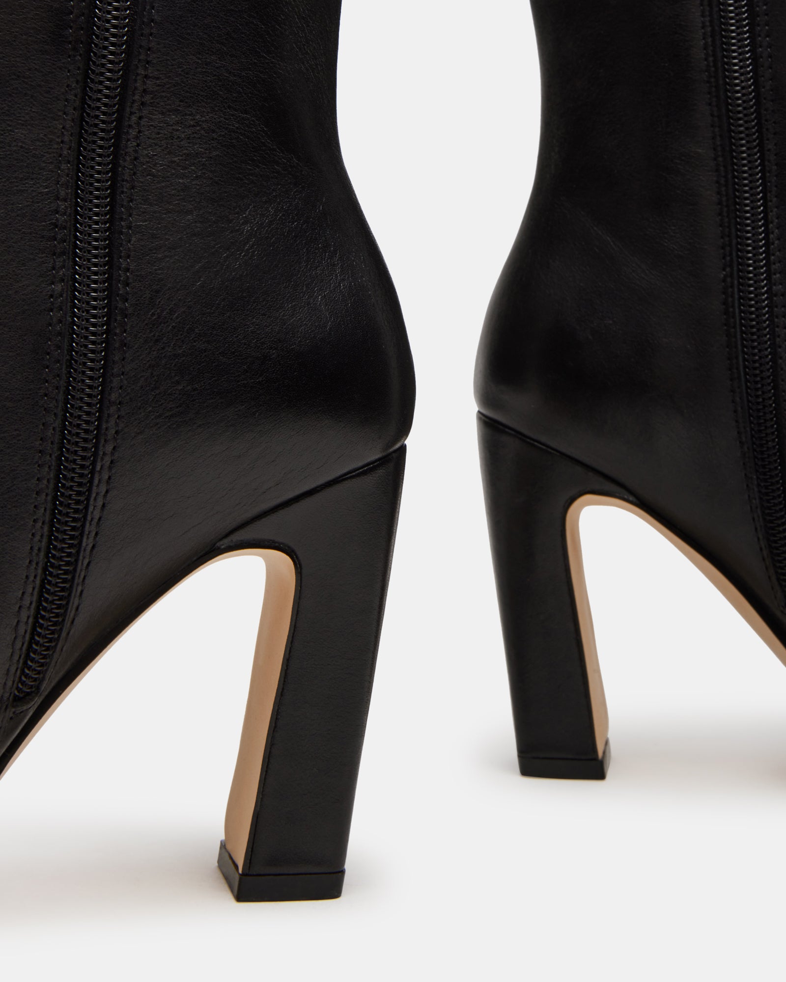 LIZETTE BLACK LEATHER WIDE CALF、mySite、gtrtttuynbv