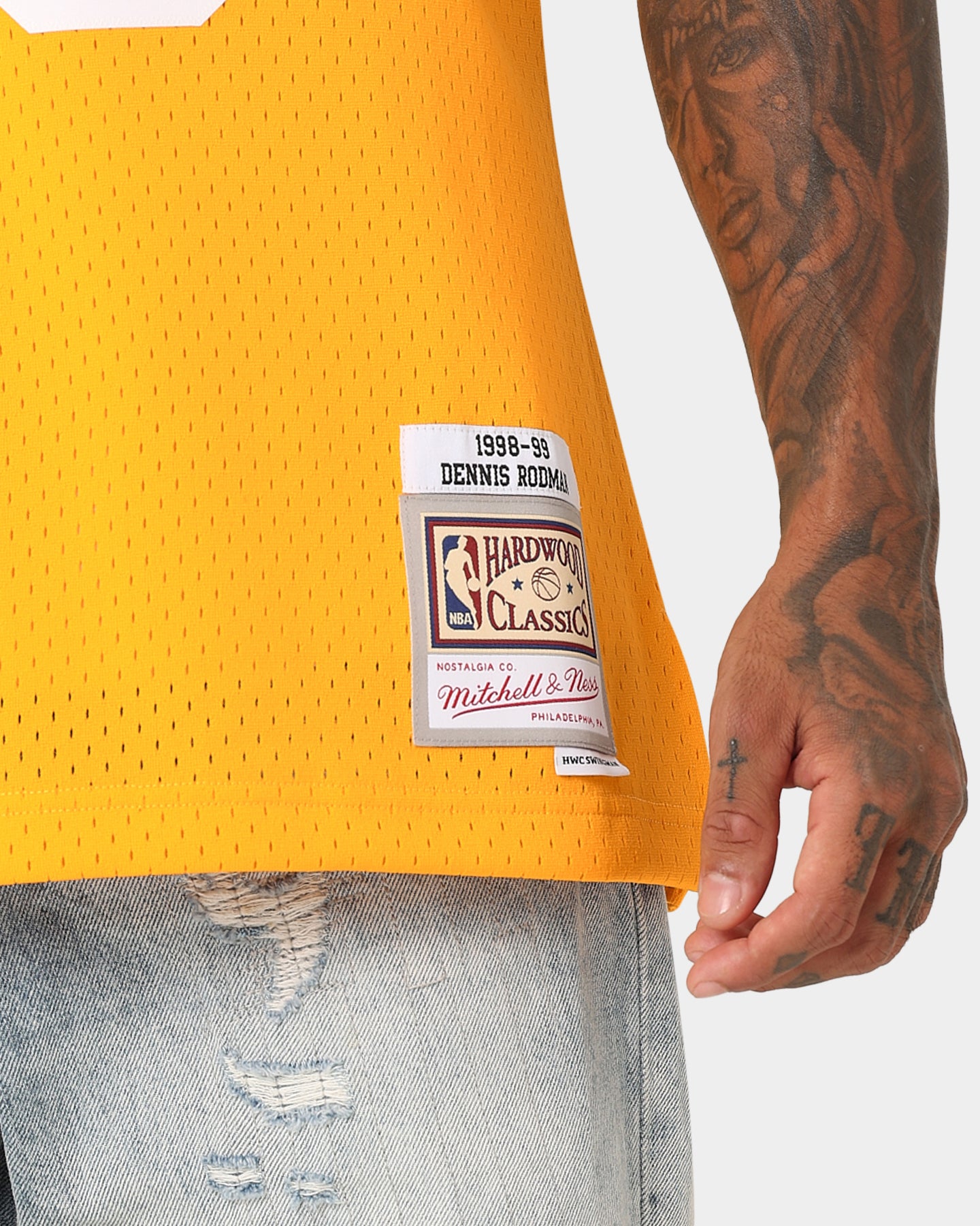 {product_title} - {shop_name}