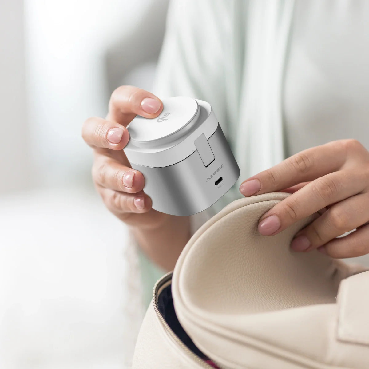 PowerPod 4-in-1 Qi2 Fast Wireless Charging Stand、mySite、fannypackpong