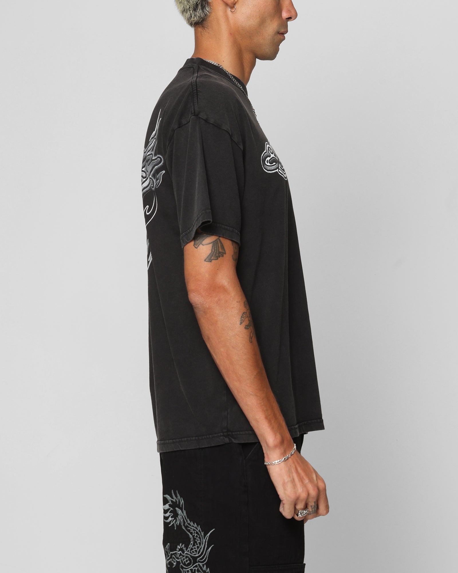 {product_title} - {shop_name}