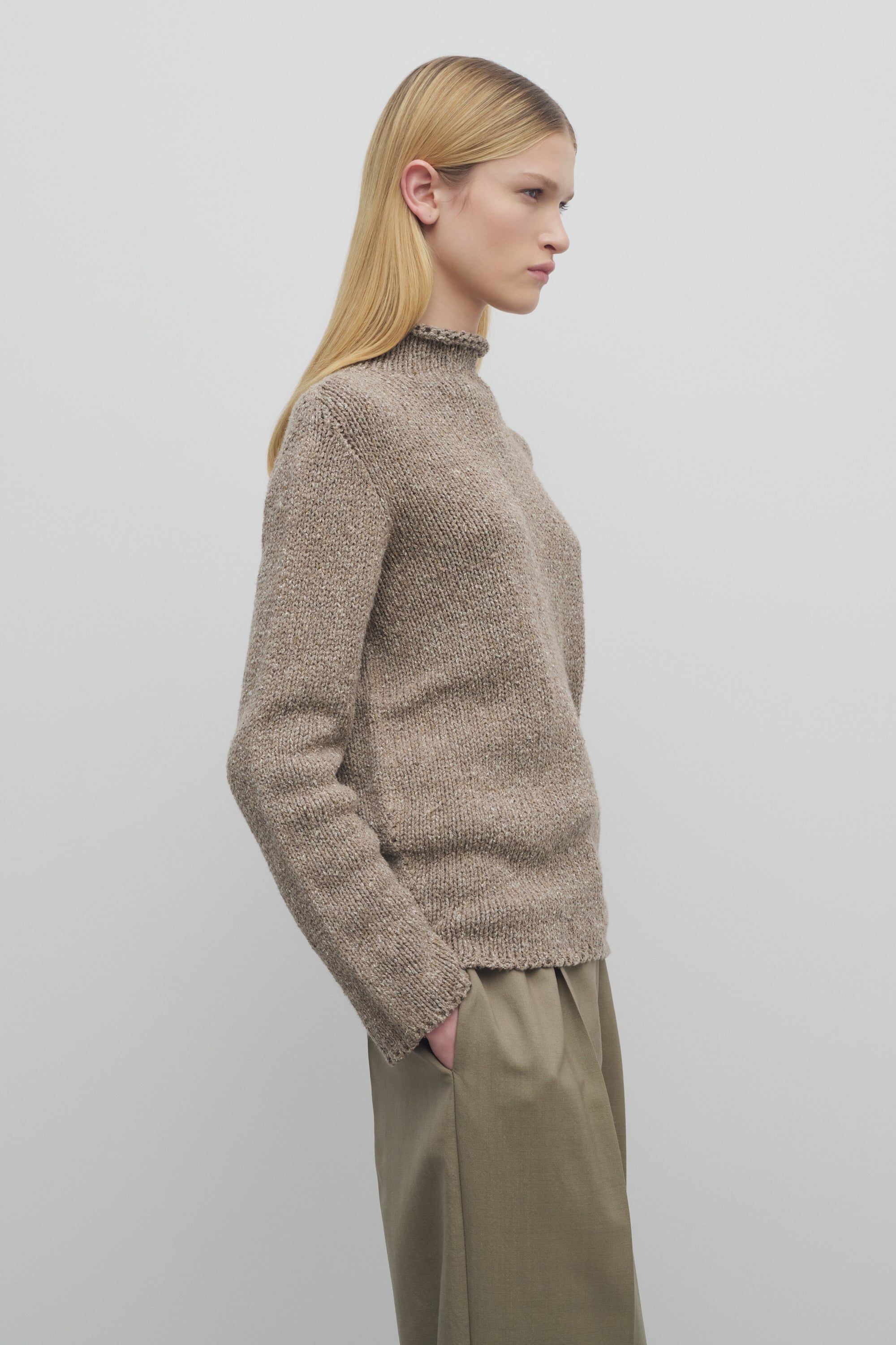 Jyoko Sweater in Viscose、mySite、aoinhome