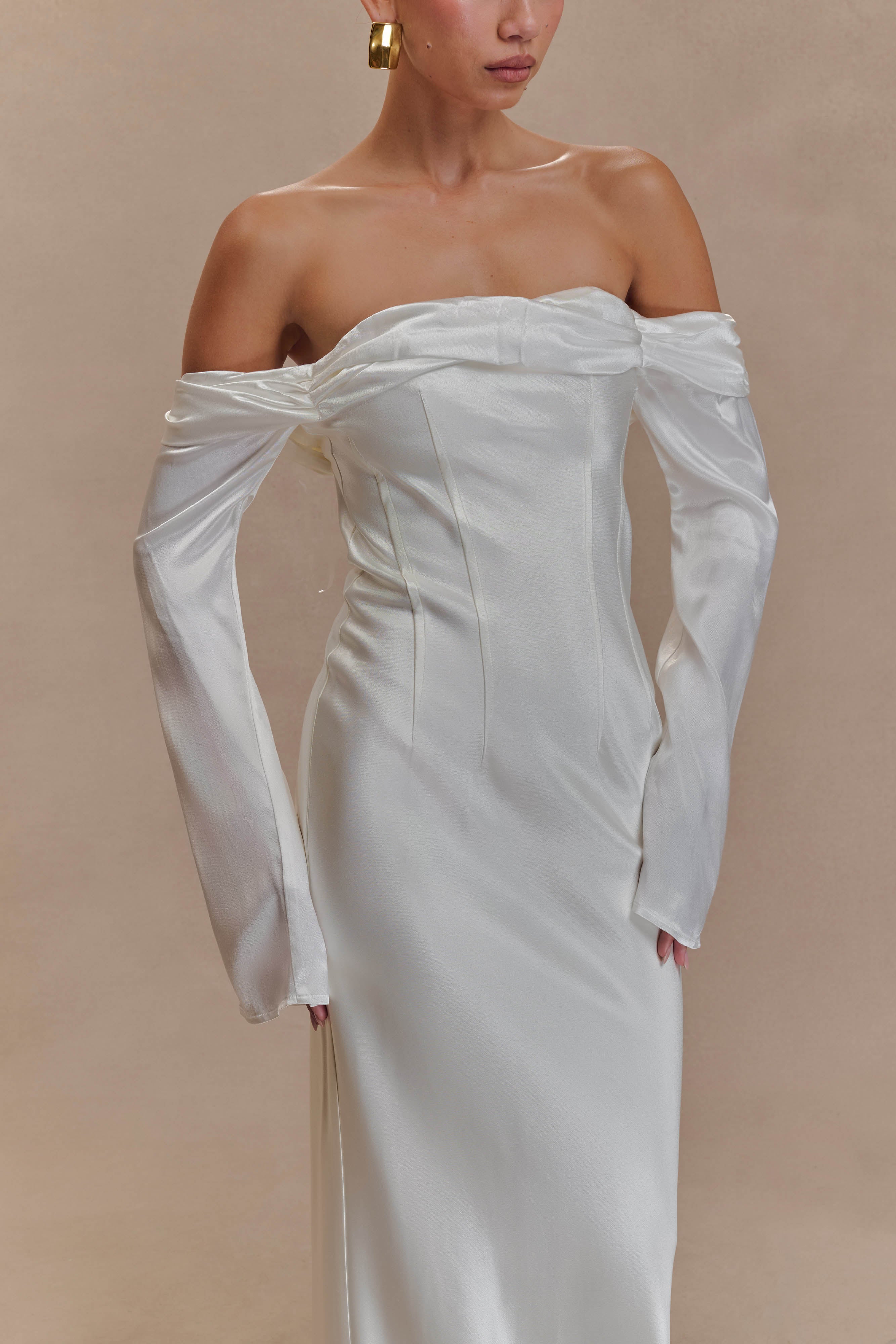 Giselle Off Shoulder Cowl Neck Maxi Dress - White、mySite、solidvoid