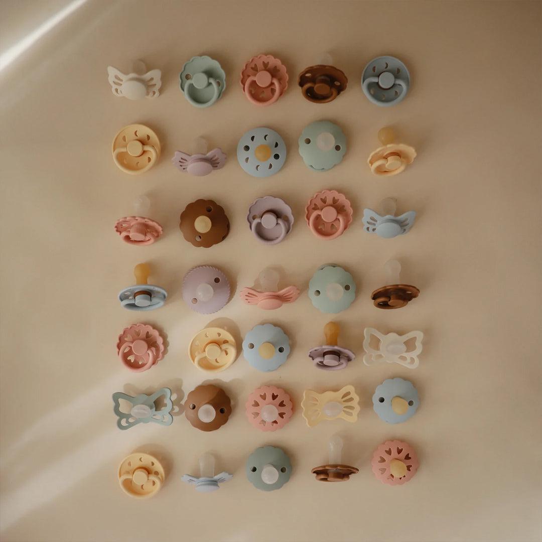  FRIGG Lucky Symmetrical Silicone Pacifier - 2 Pack - Silky Satin/Cream、mySite、merchandisen