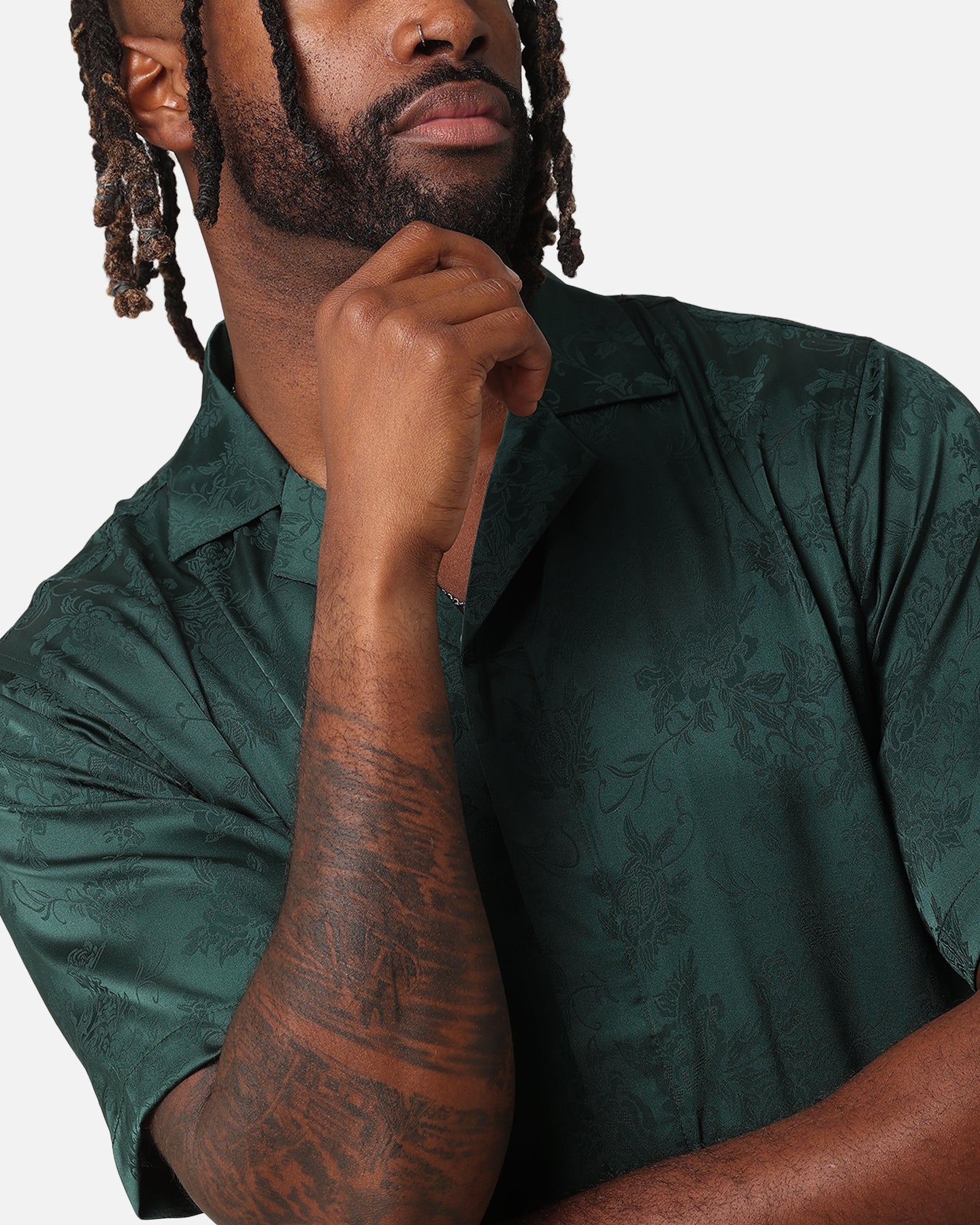 {product_title} - {shop_name}