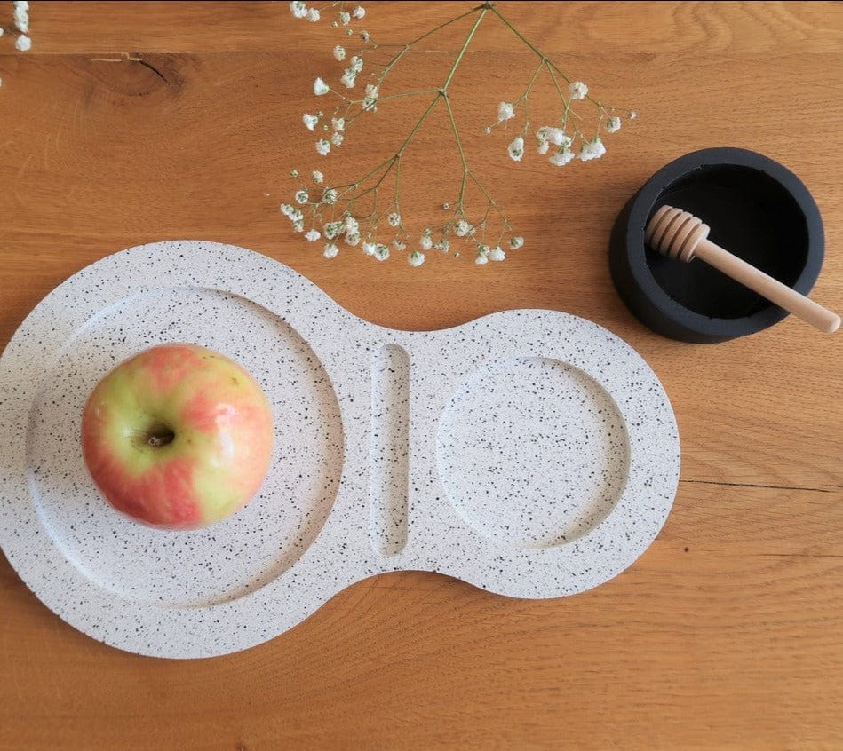 Handmade Apple and Honey Dish - Black、mySite、topwebapps