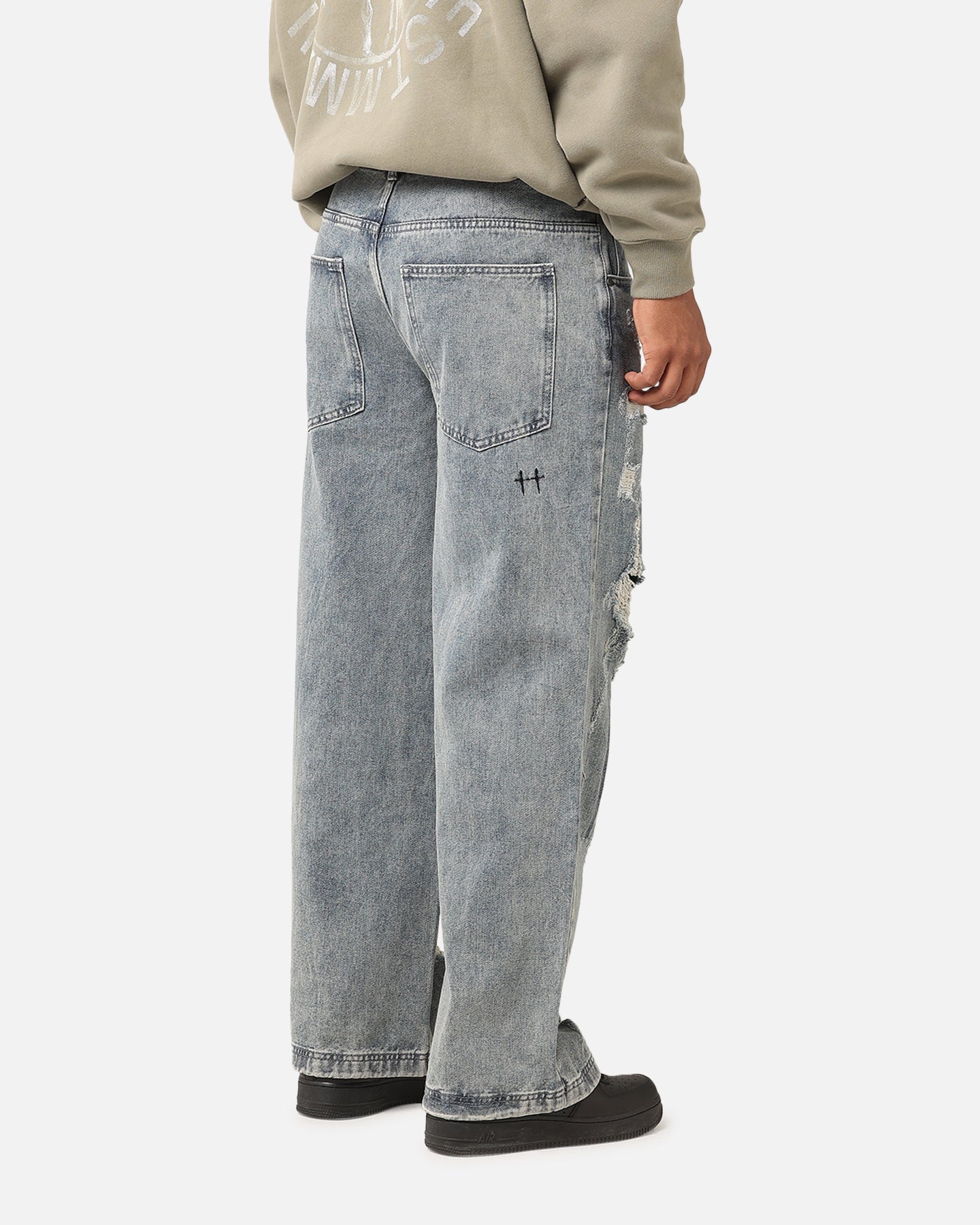 {product_title} - {shop_name}