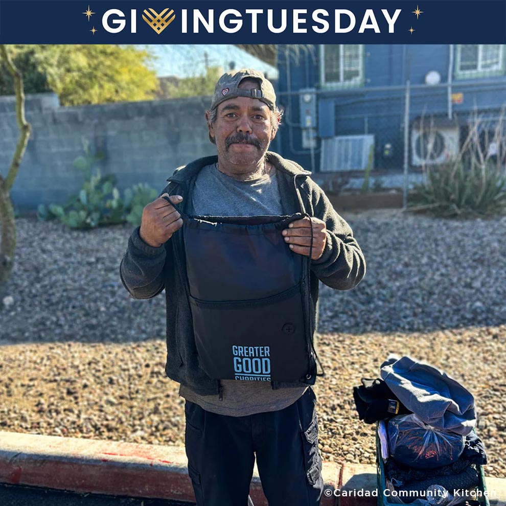 GivingTuesday: Send Good Packs to Homeless Americans and their Pets、mySite、camillekostekn