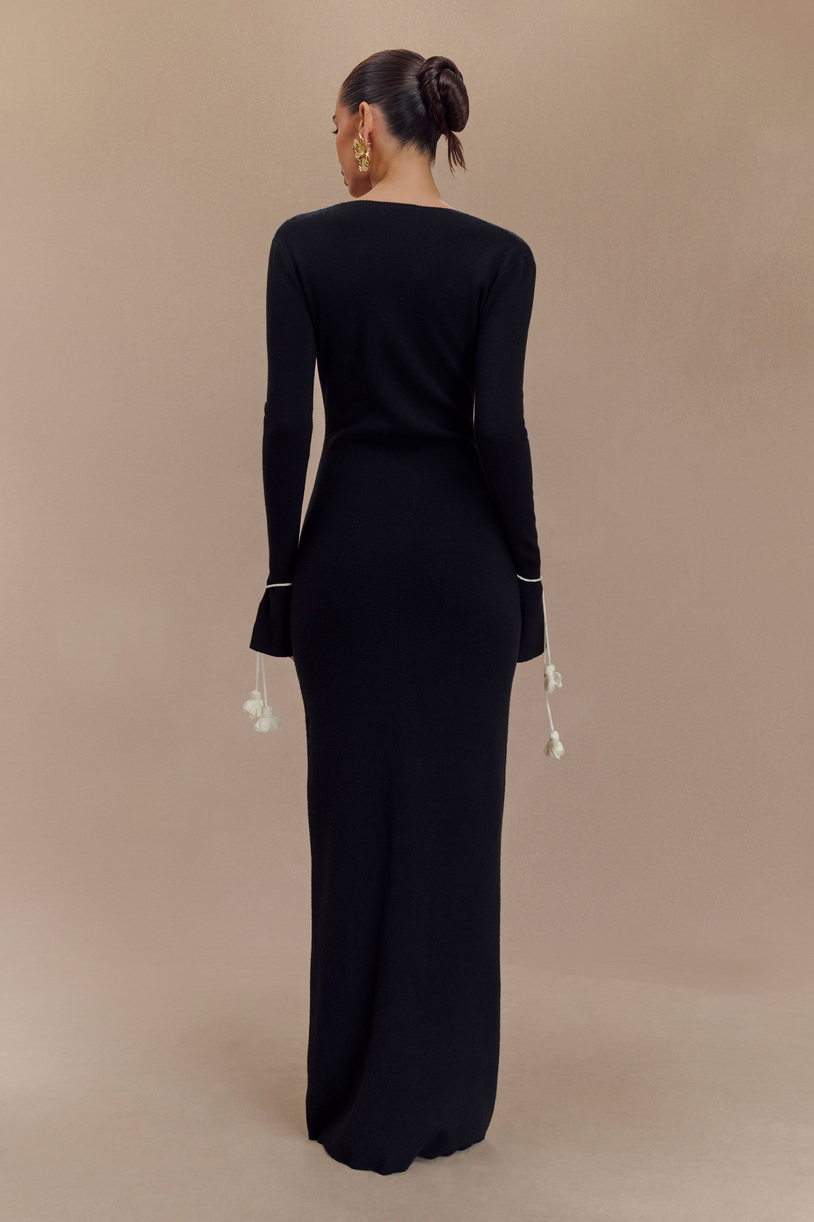 Erica Knit Maxi Dress With Floral Ties - Black And White、mySite、solidvoid