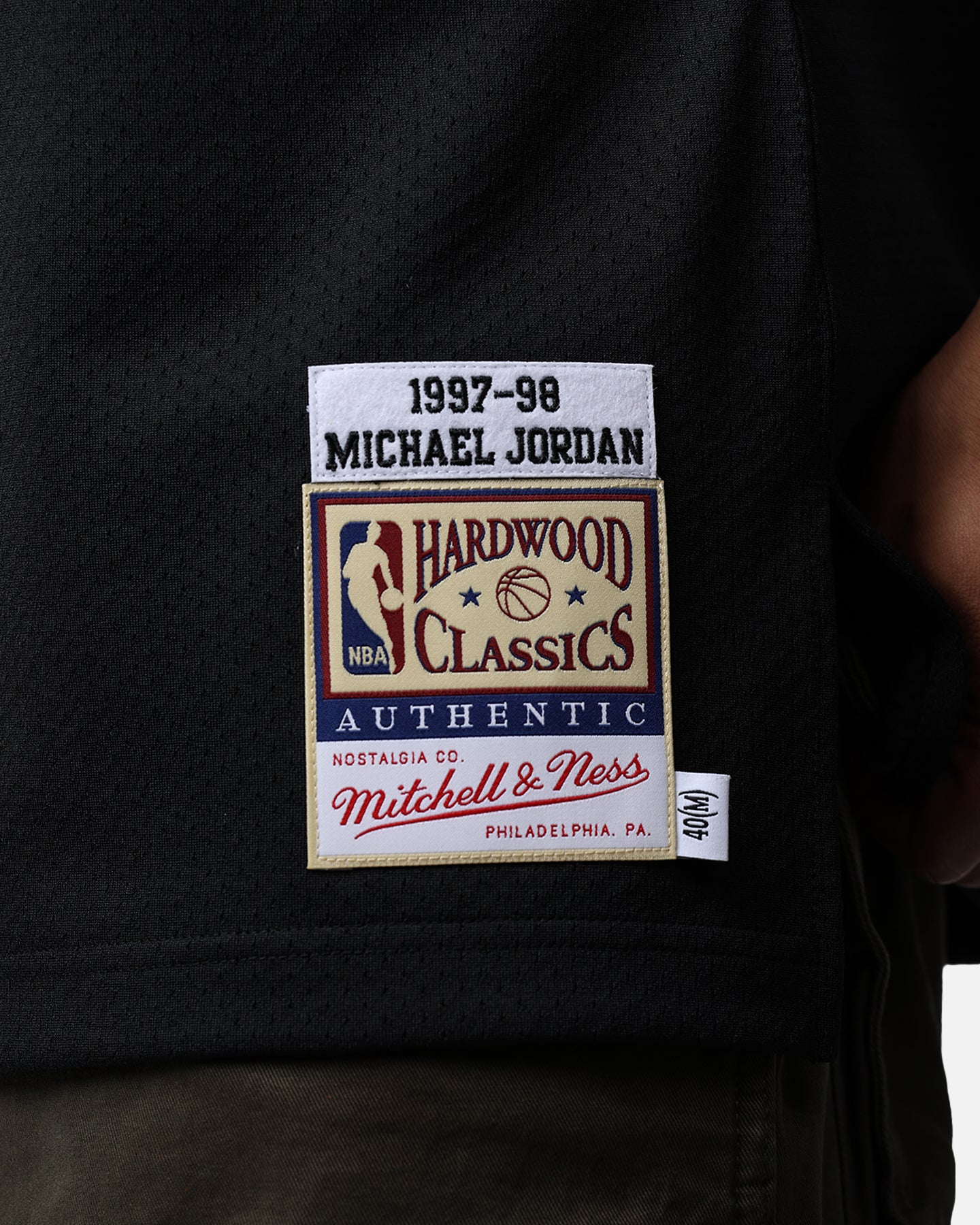 Mitchell & Ness Chicago Bulls Michael Jordan '97-'98 #23 Authentic NBA Jersey Black、mySite、zt4zffjzw