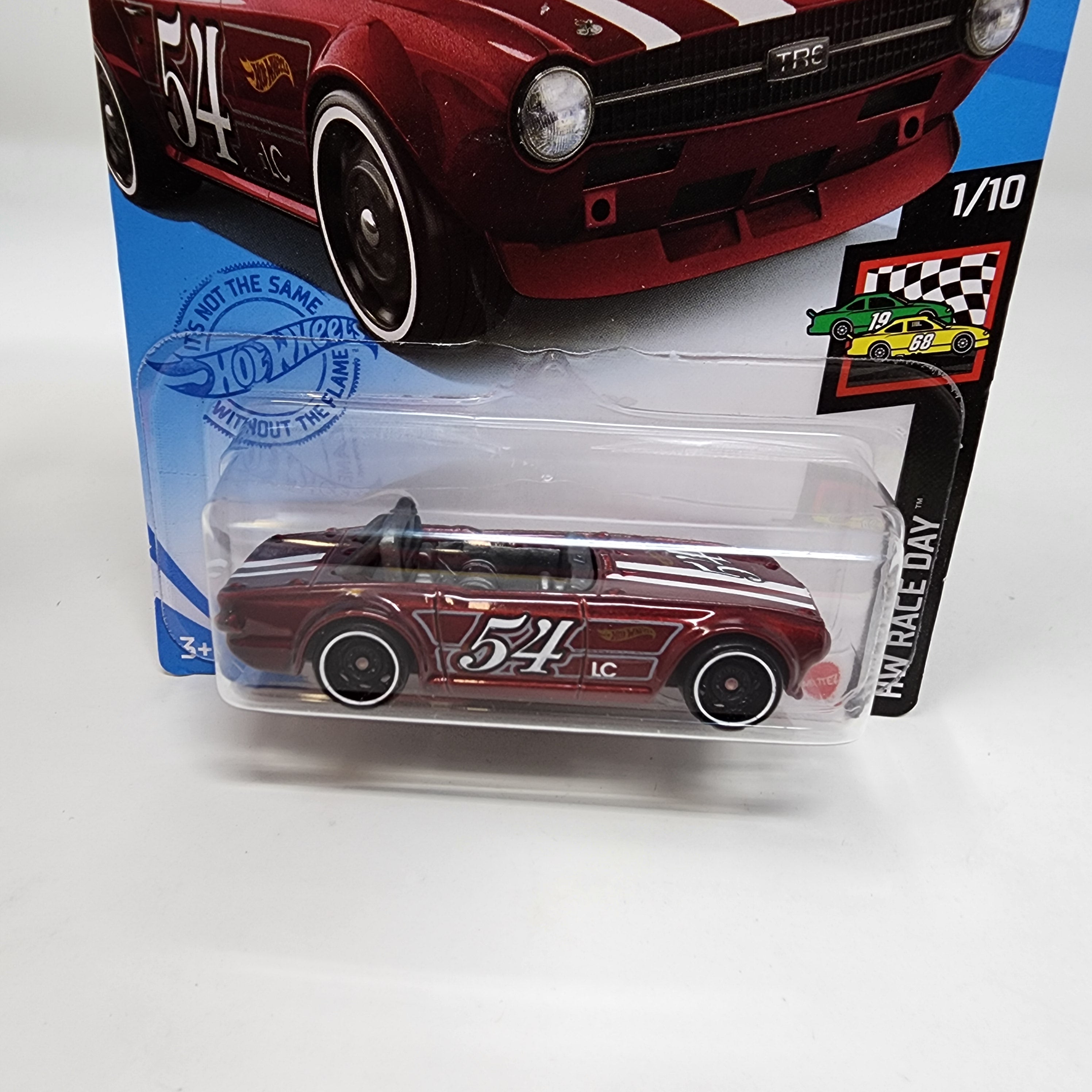 Triumph TR6 #9 * RED * Hot Wheels 2021、mySite、hgirdovlk