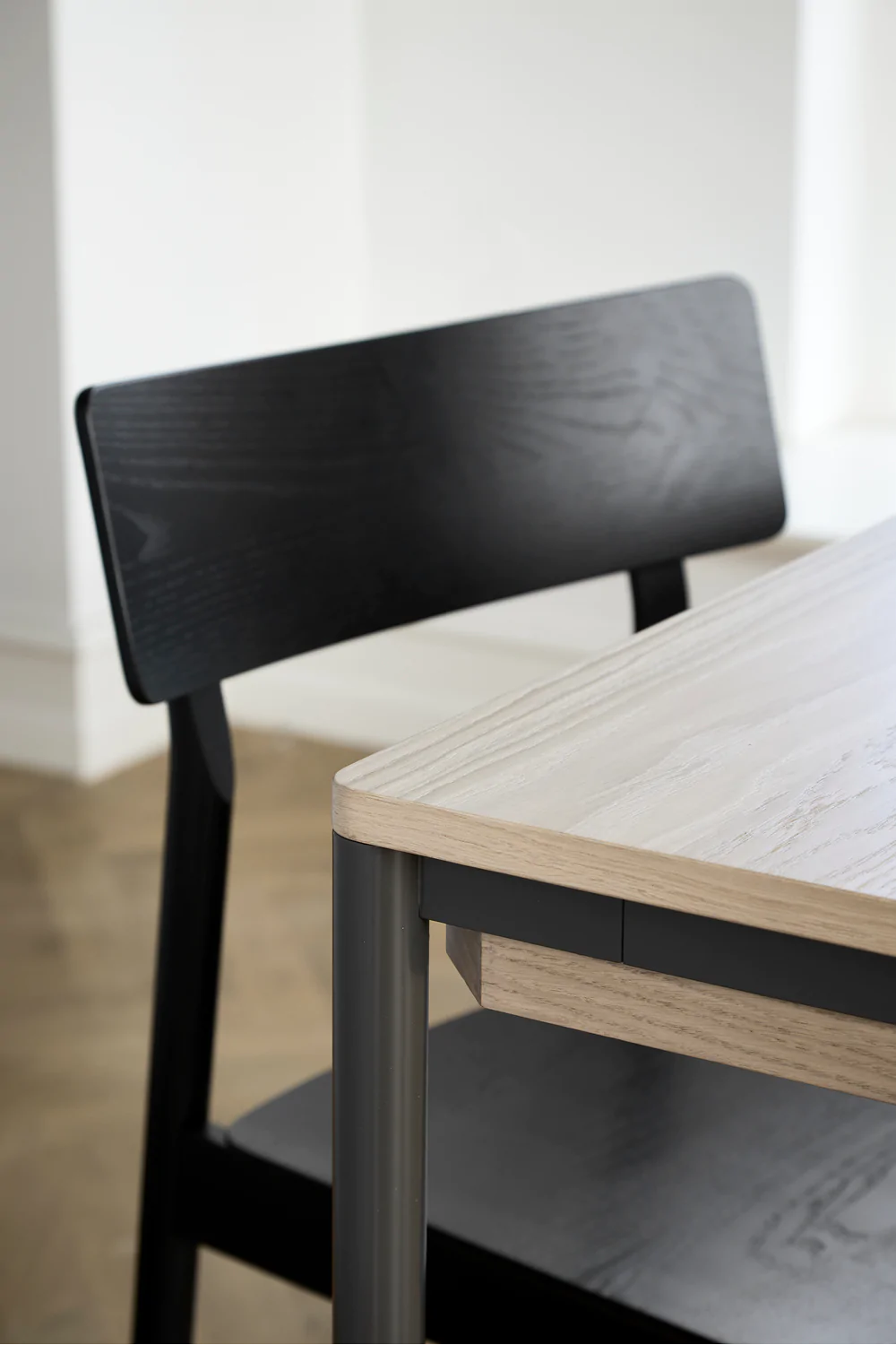 Oak Square Dining Table | WOUD Piezas、mySite、neckold