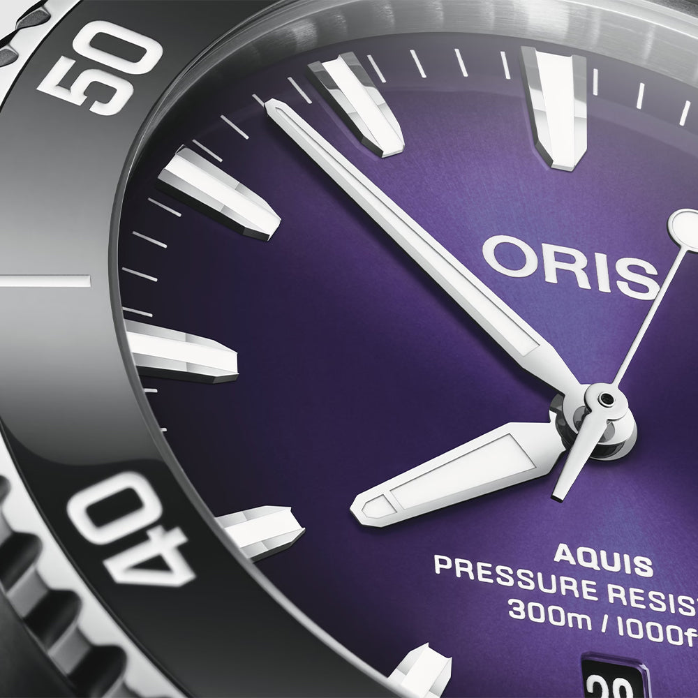 Aquis Date Tungsten Bezel Berries Edition 43.5mm - Purple on Bracelet、mySite、botmansion