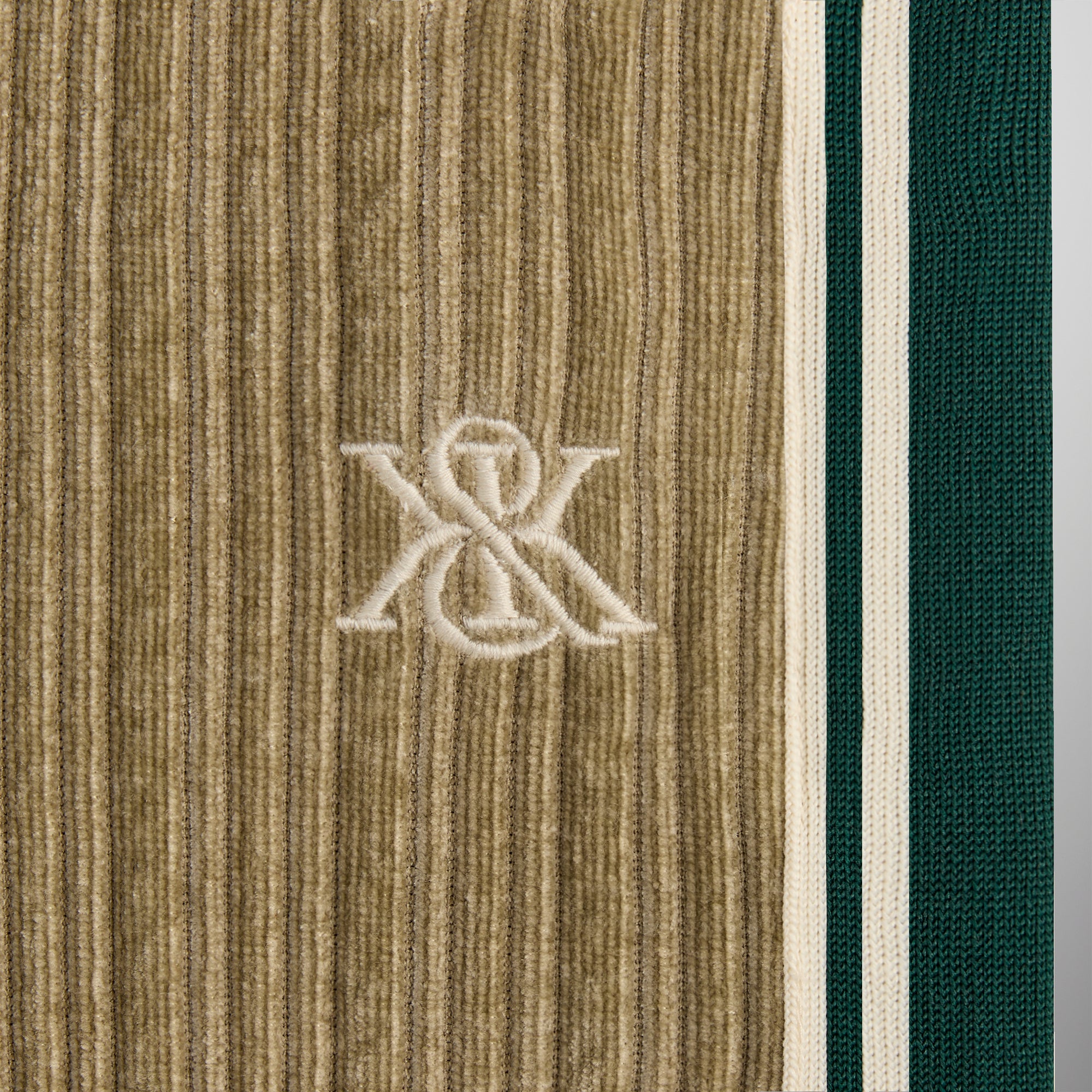 {product_title} - {shop_name}