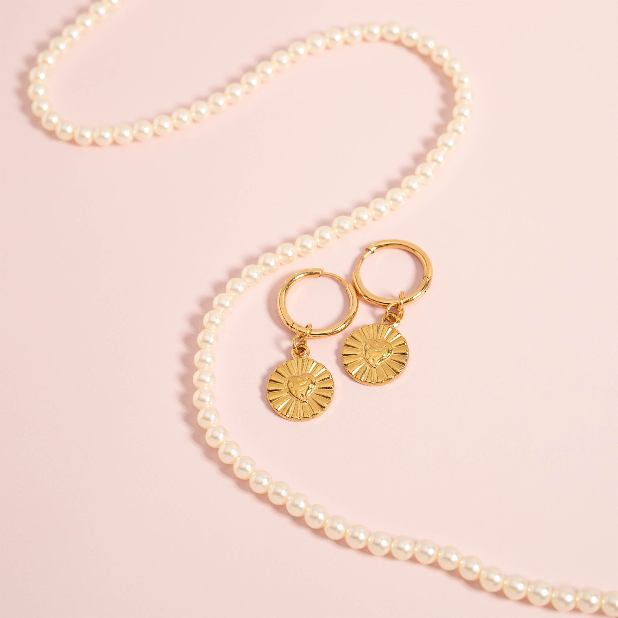 18K Gold PVD Sunburst Heart Huggie Earring / ERJ0083、mySite、dreamappss