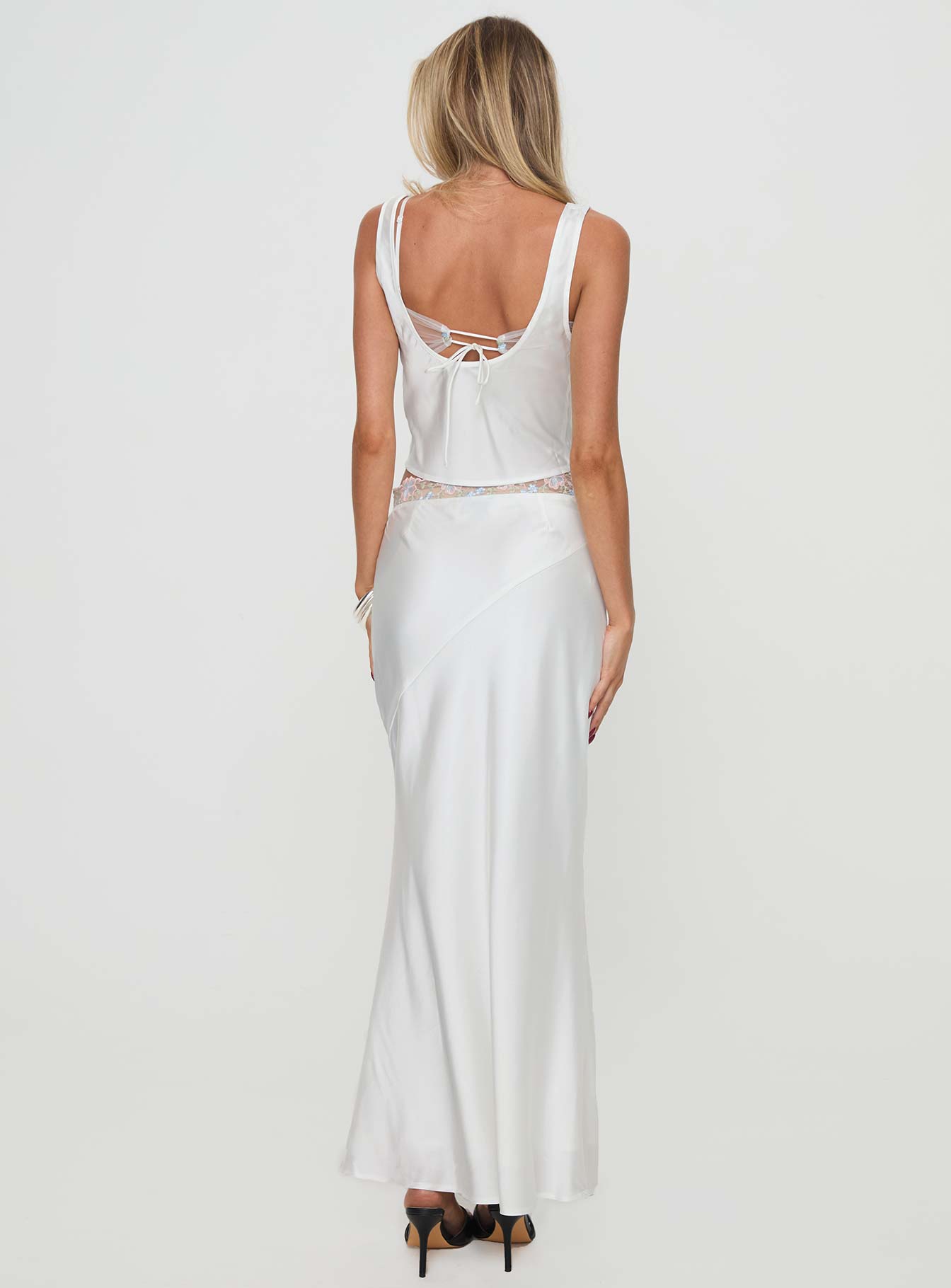 Agustin Set White、mySite、solidvoid