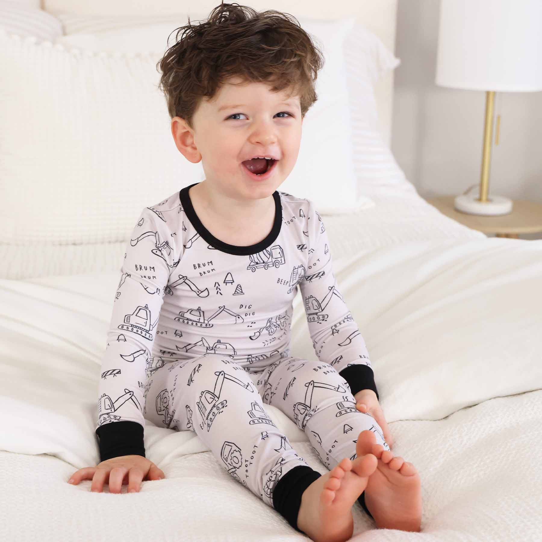  Doodle Dozers Two Piece Pajama Set、mySite、layawaytickets