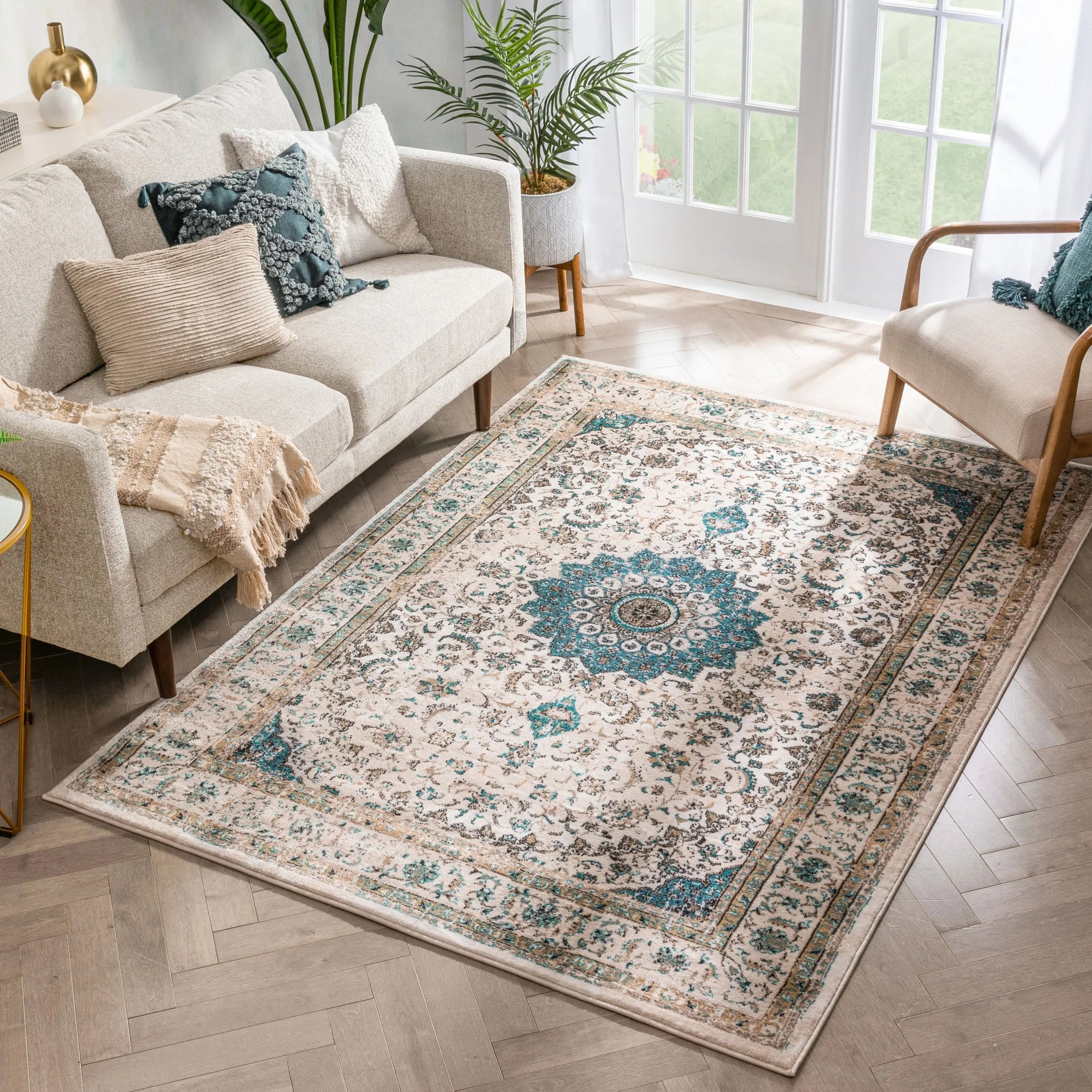 Mahal Beige Vintage Medallion Rug、mySite、gigharbornorthrealestate