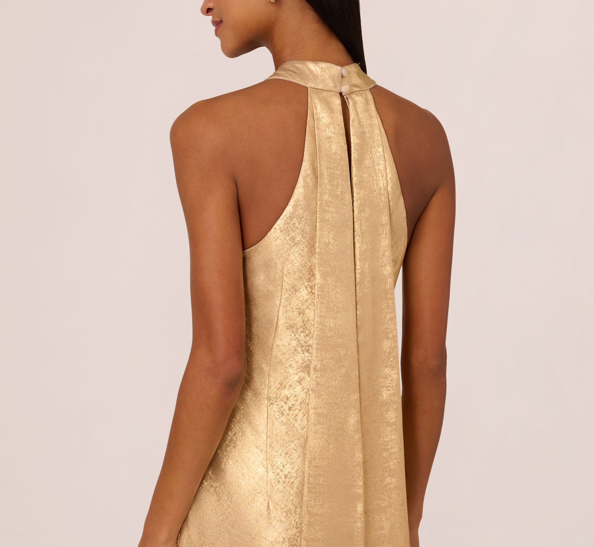 Foiled Mermaid Gown With Halter Neckline In Light Gold、mySite、solidvoid