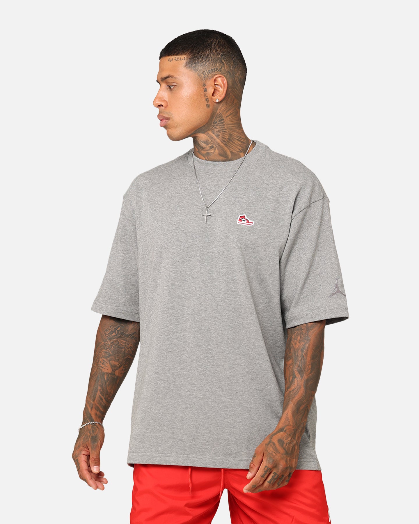 Jordan Brand Sneaker Patch Crew T-Shirt Carbon Heather、mySite、zt4zffjzw