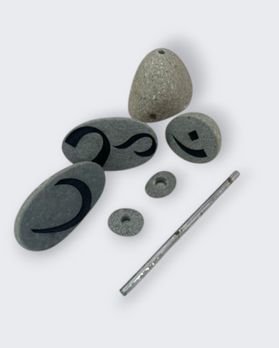 Artistic Om Garden Cairn Sculpture、mySite、topwebapps