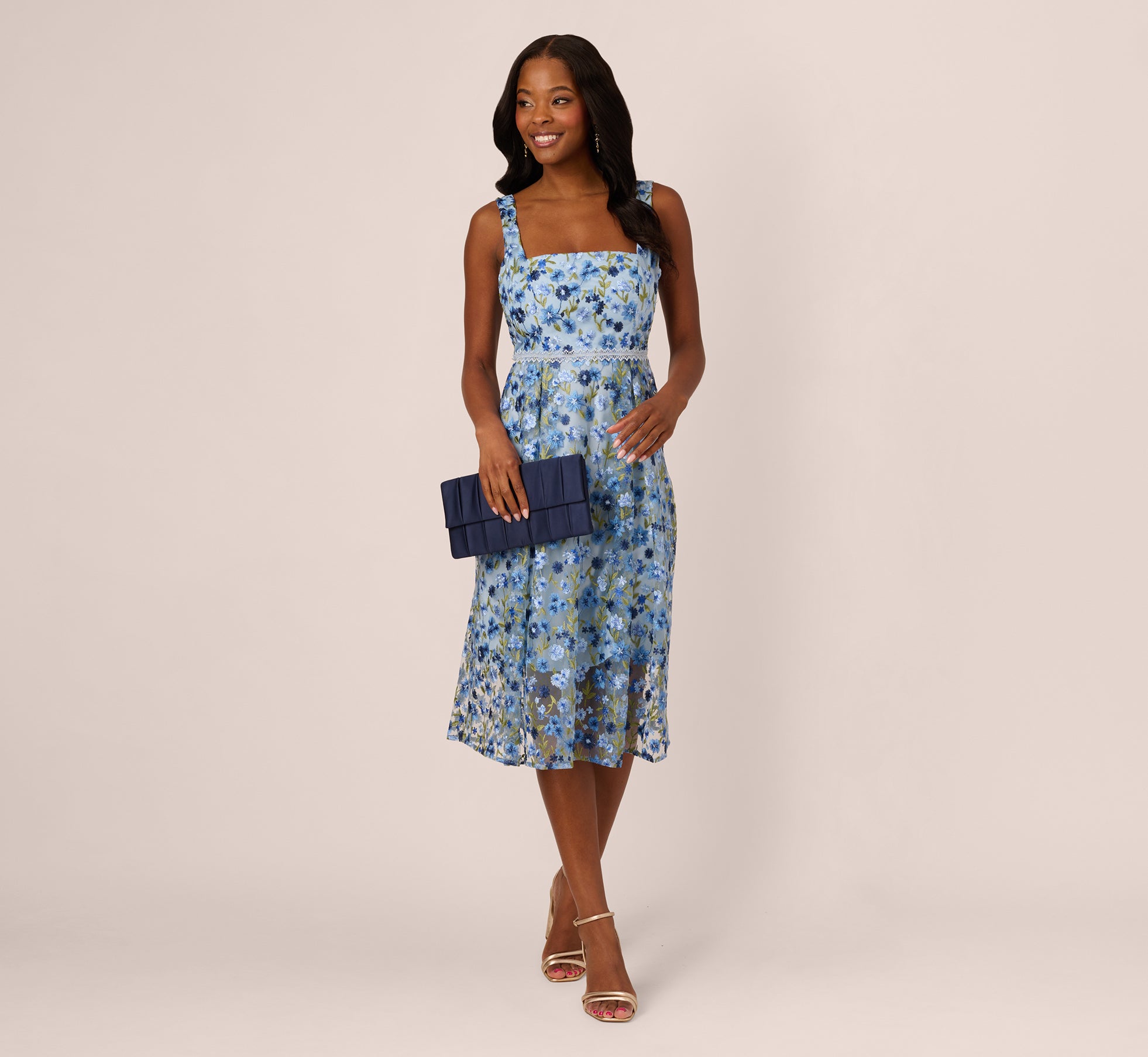 Sleeveless Square Neck Floral Embroidered Midi Dress In Blue Multi、mySite、solidvoid