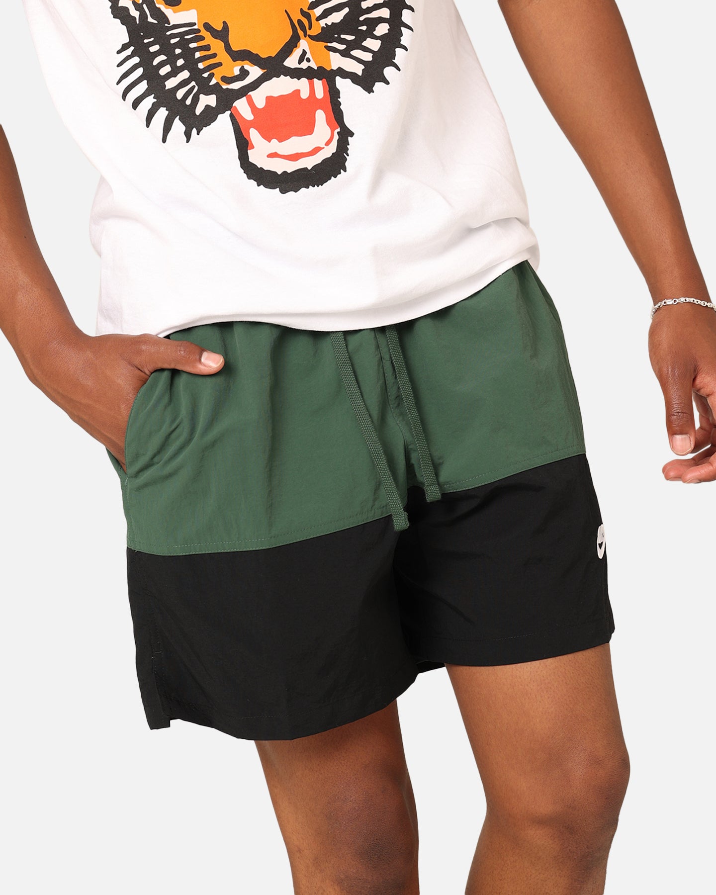 Nike Club+ Woven Colour-Blocked Shorts Fir/Black/White、mySite、zt4zffjzw