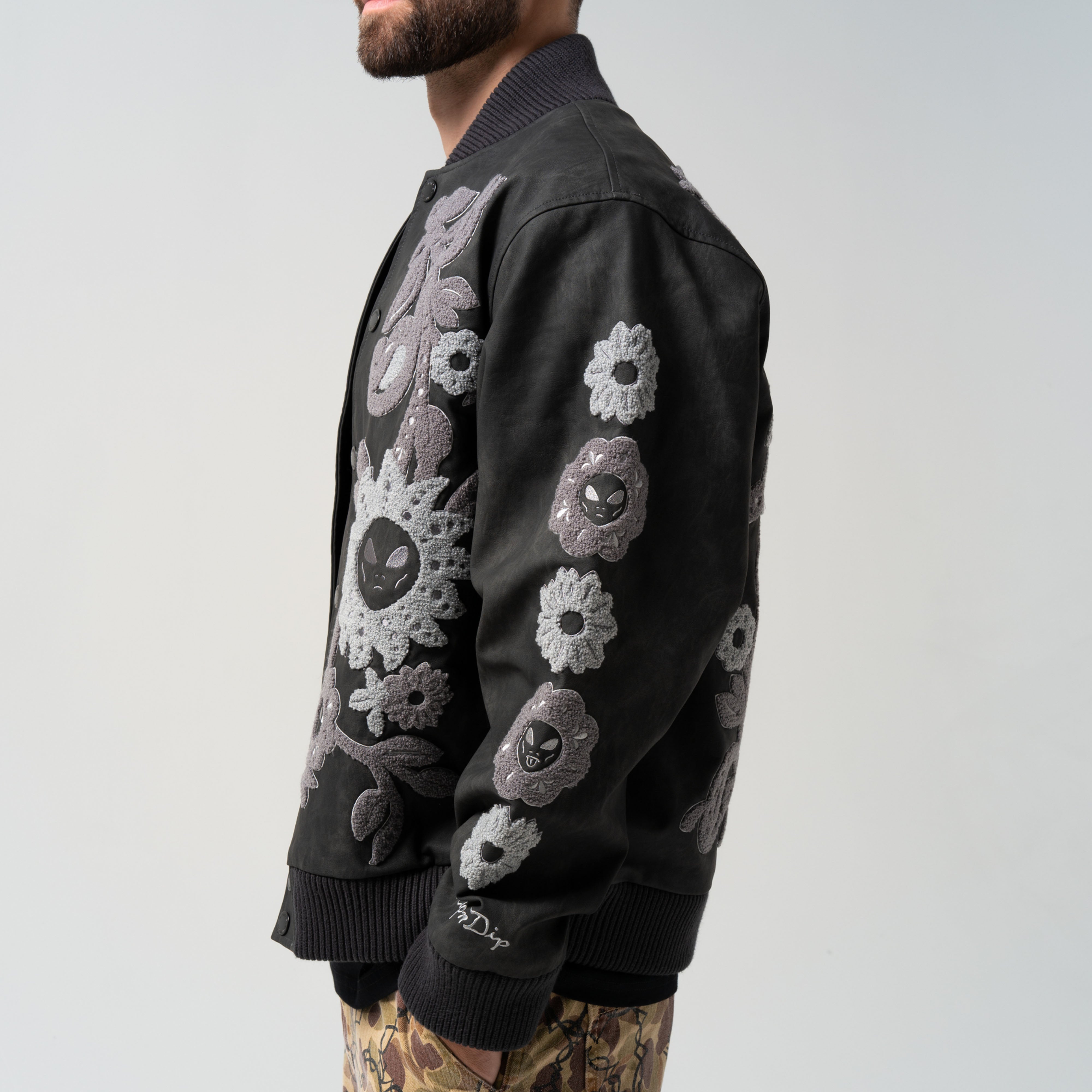  Space Garden Varsity Jacket (Black)、mySite、merchandisen