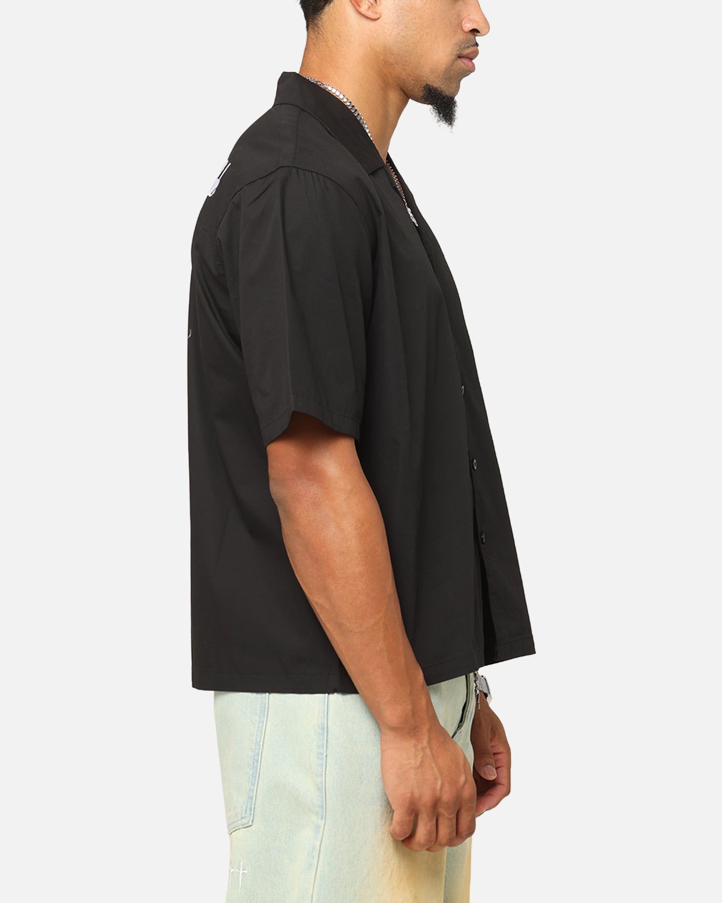 {product_title} - {shop_name}