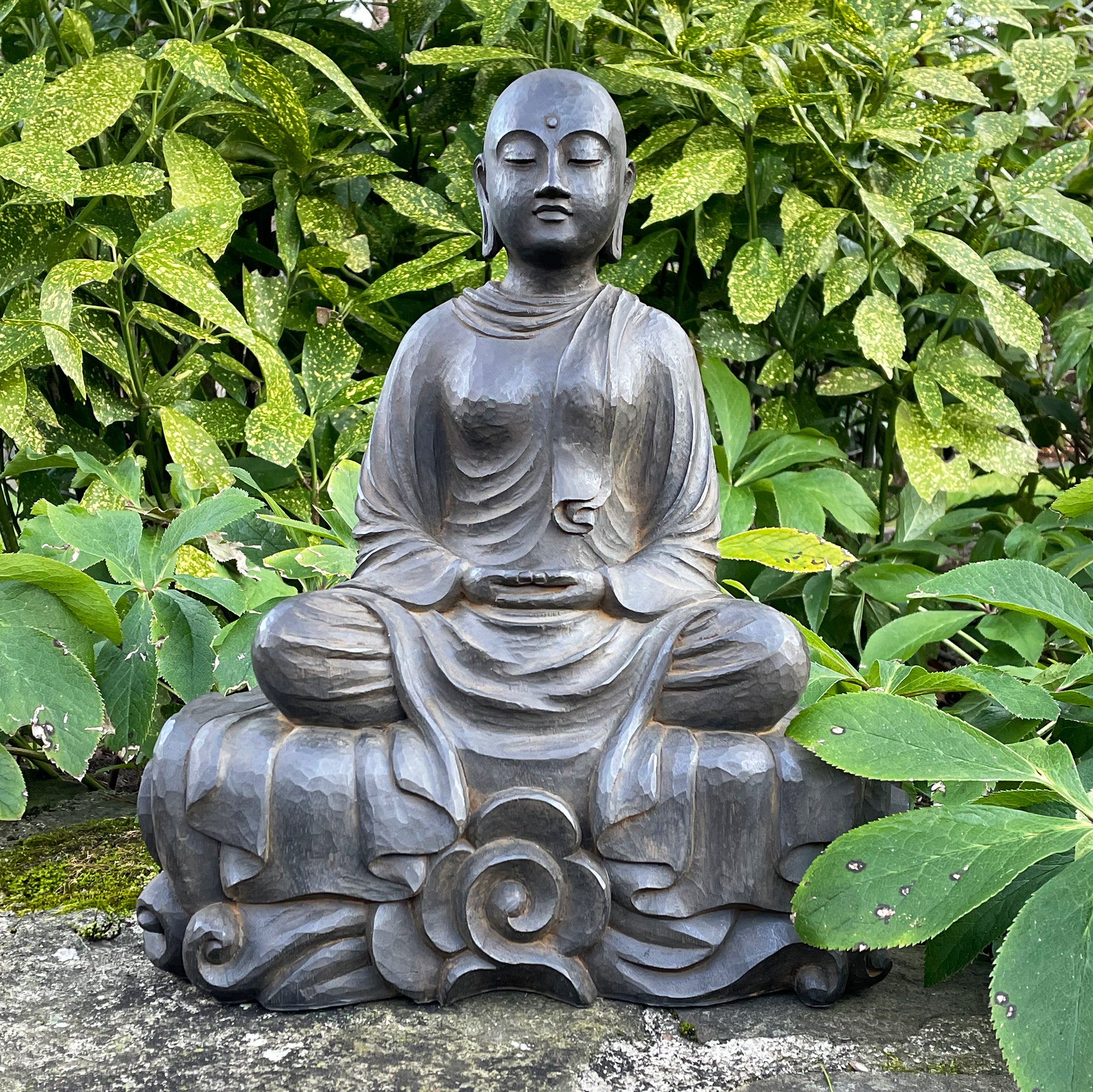 Paṭacārā Buddhist Nun Statue、mySite、topwebapps