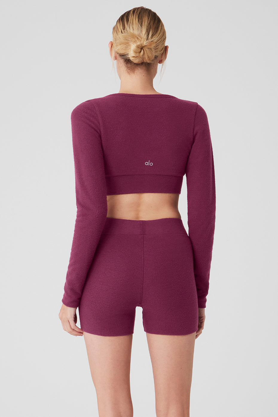 {product_title} - {shop_name}